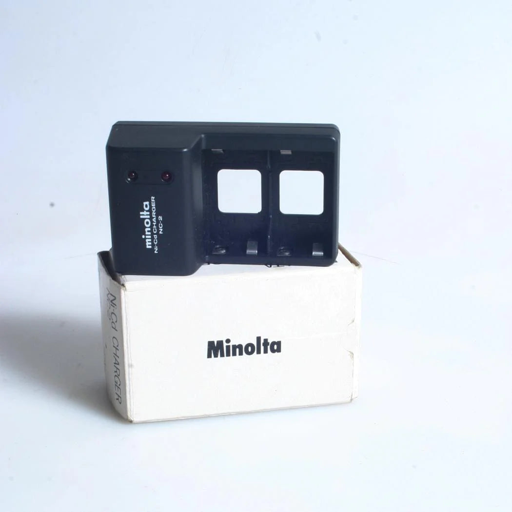 Minolta NI-CD Battery Charger NC-2 NC2 Genuine