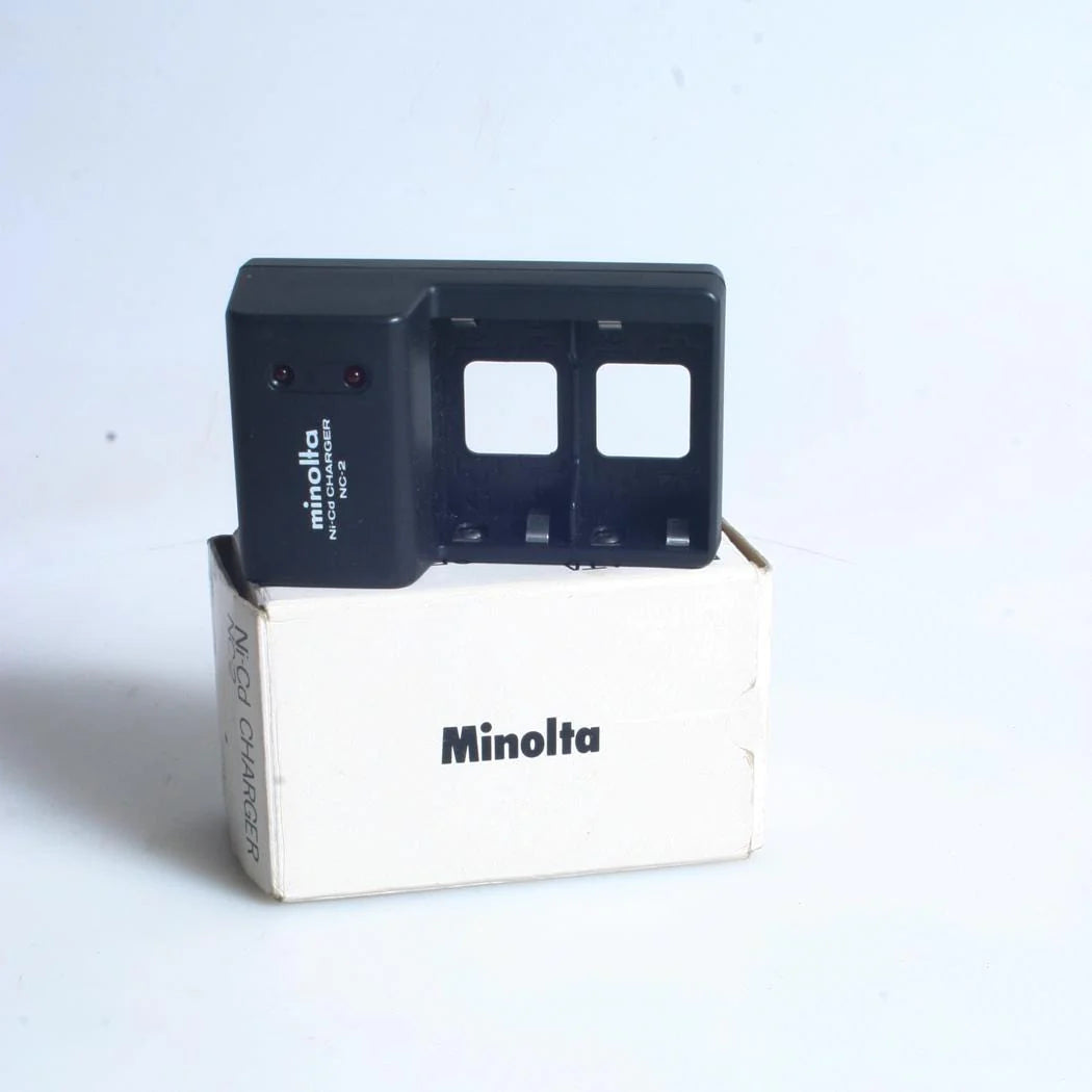 Minolta NI-CD Battery Charger NC-2 NC2 Genuine