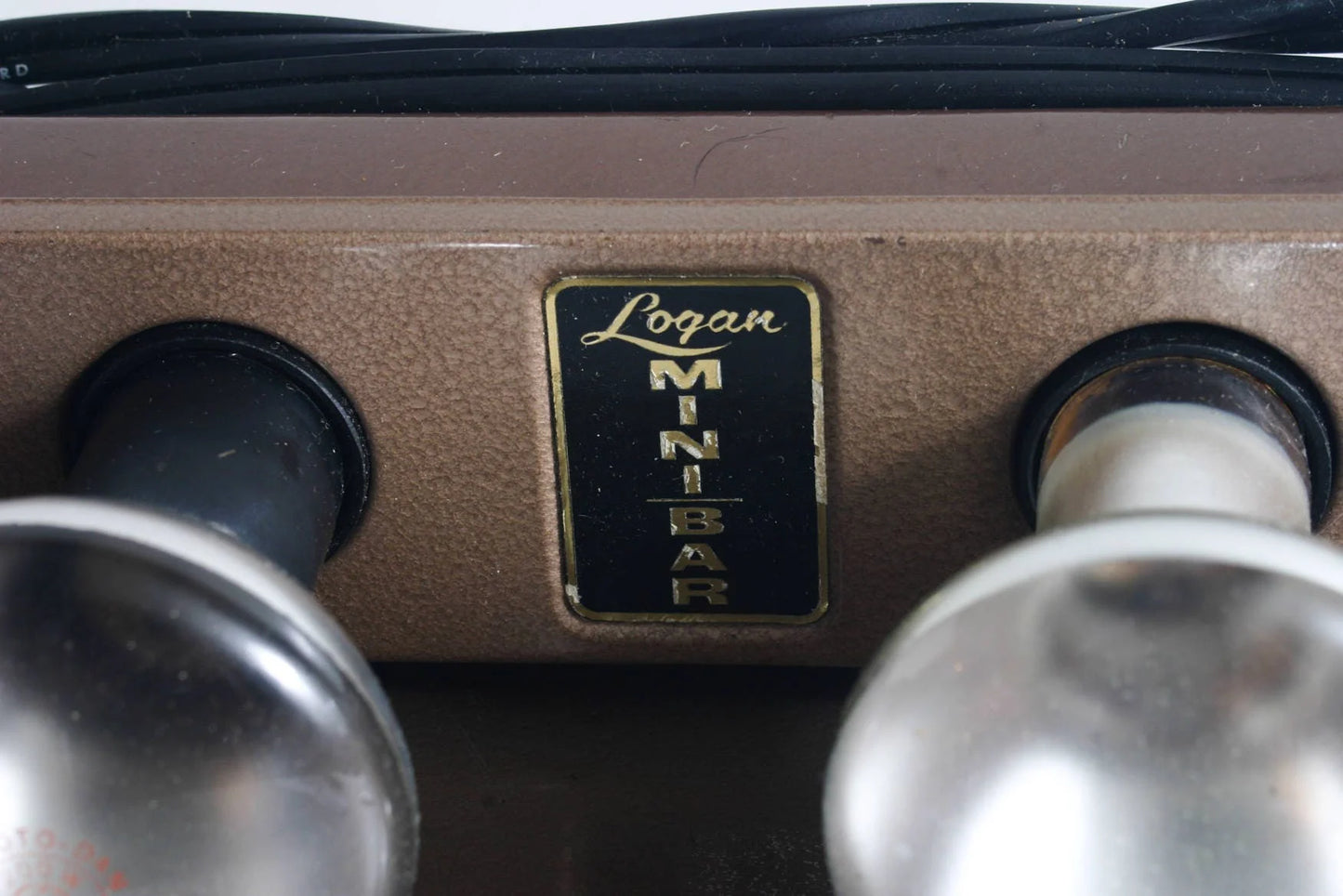 Logan Minibar Light With One Working Bulb In Case//Movie Lights//Spot Lights//Continuous Lighting