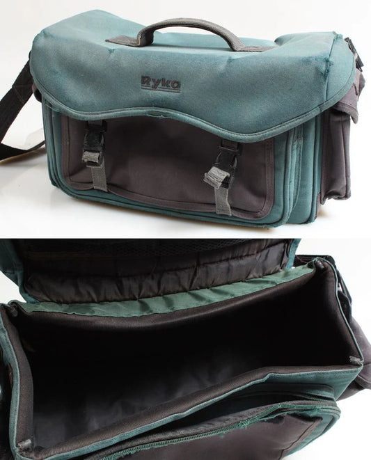 CAMERA BAG W/STRAP, GREEN