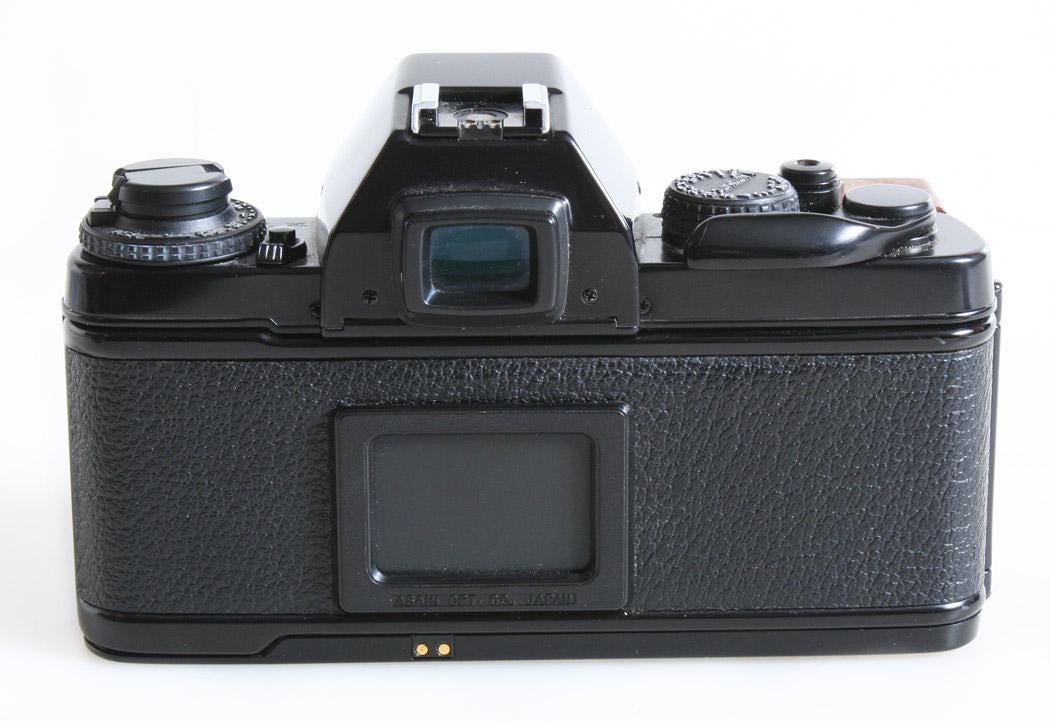 Pentax LX 35MM SLR Body with Body Cap/Data Back/Winder/Manuals