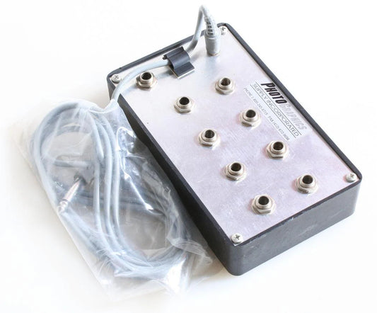 Photographic Lighting Multi Sync Box with RC Jack