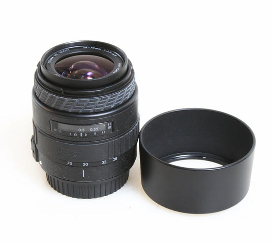 28-70MM F/3.5-4.5 AF ZOOM LENS FOR CANON EF W/ HOOD/REAR CAP