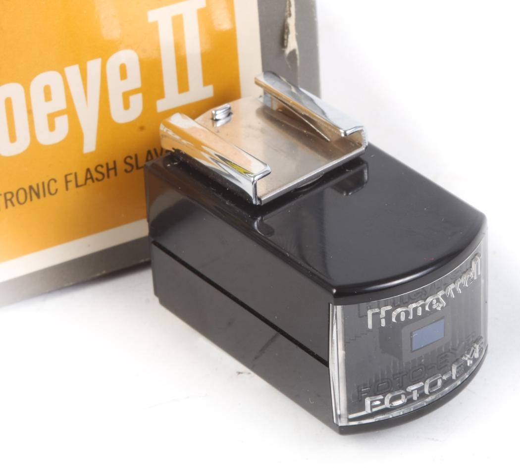 Honeywell Fotoeye II Foto Eye Light Sensitive Flash Slave NOS
