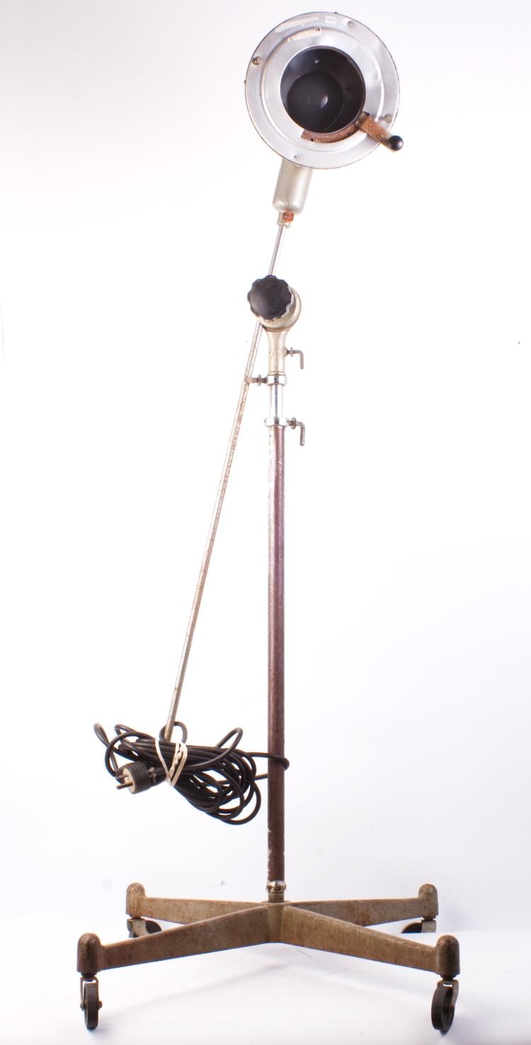 Photogenic Unspot W/ Working Bulb Vintage Studio Spot Light