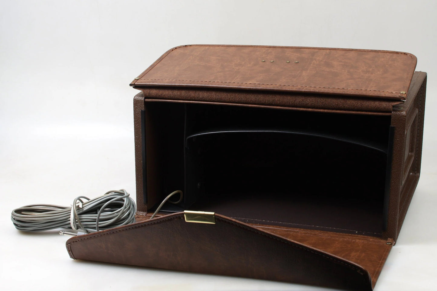Travel Case w/ Built in Speaker and Key