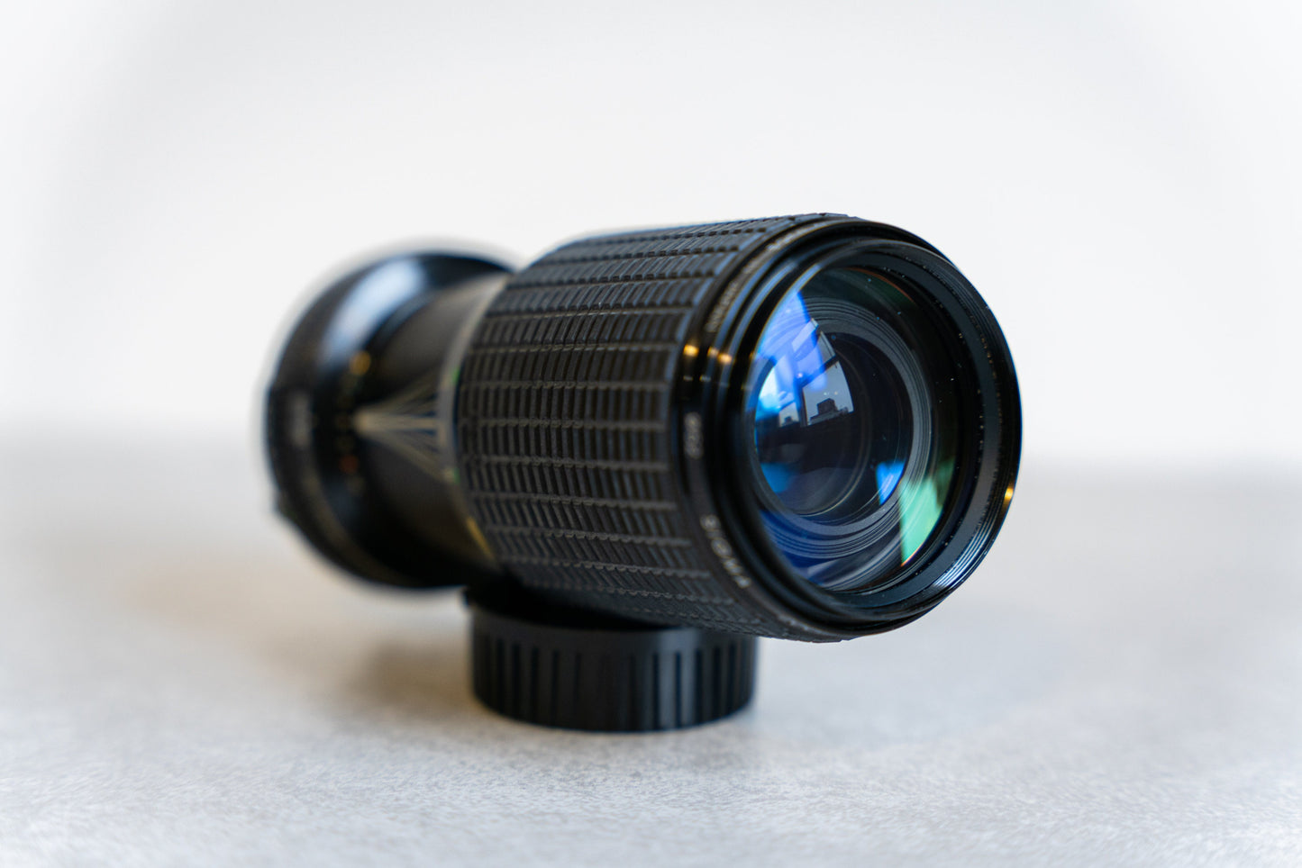 Sigma 70-210mm f4.5 Zoom Lens for Minolta MD Mount w/ Case