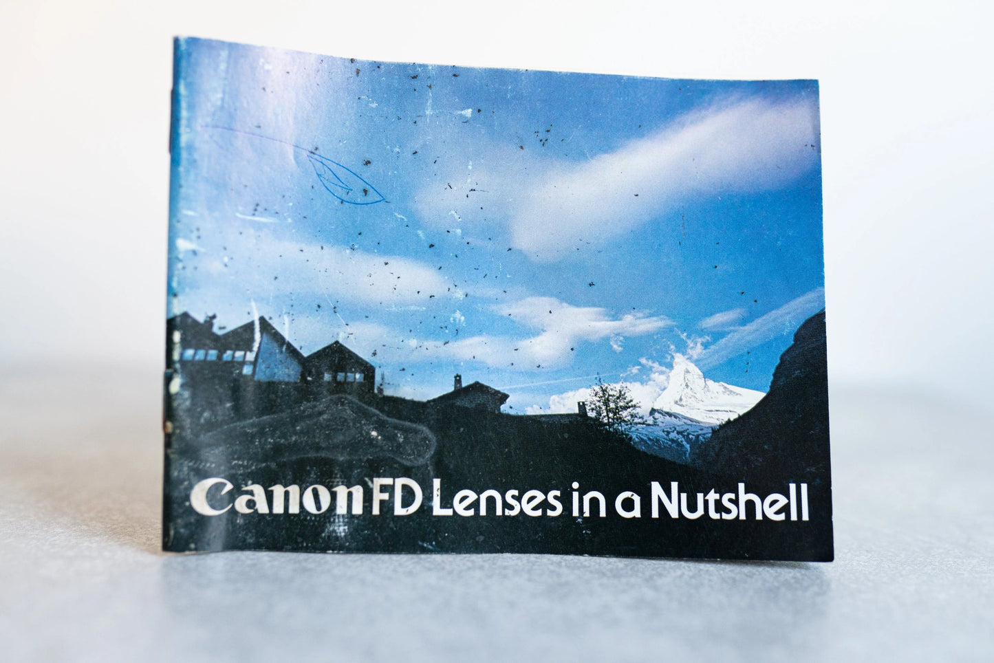 Canon FD Lenses in a Nutshell Lens Product Book Brochure