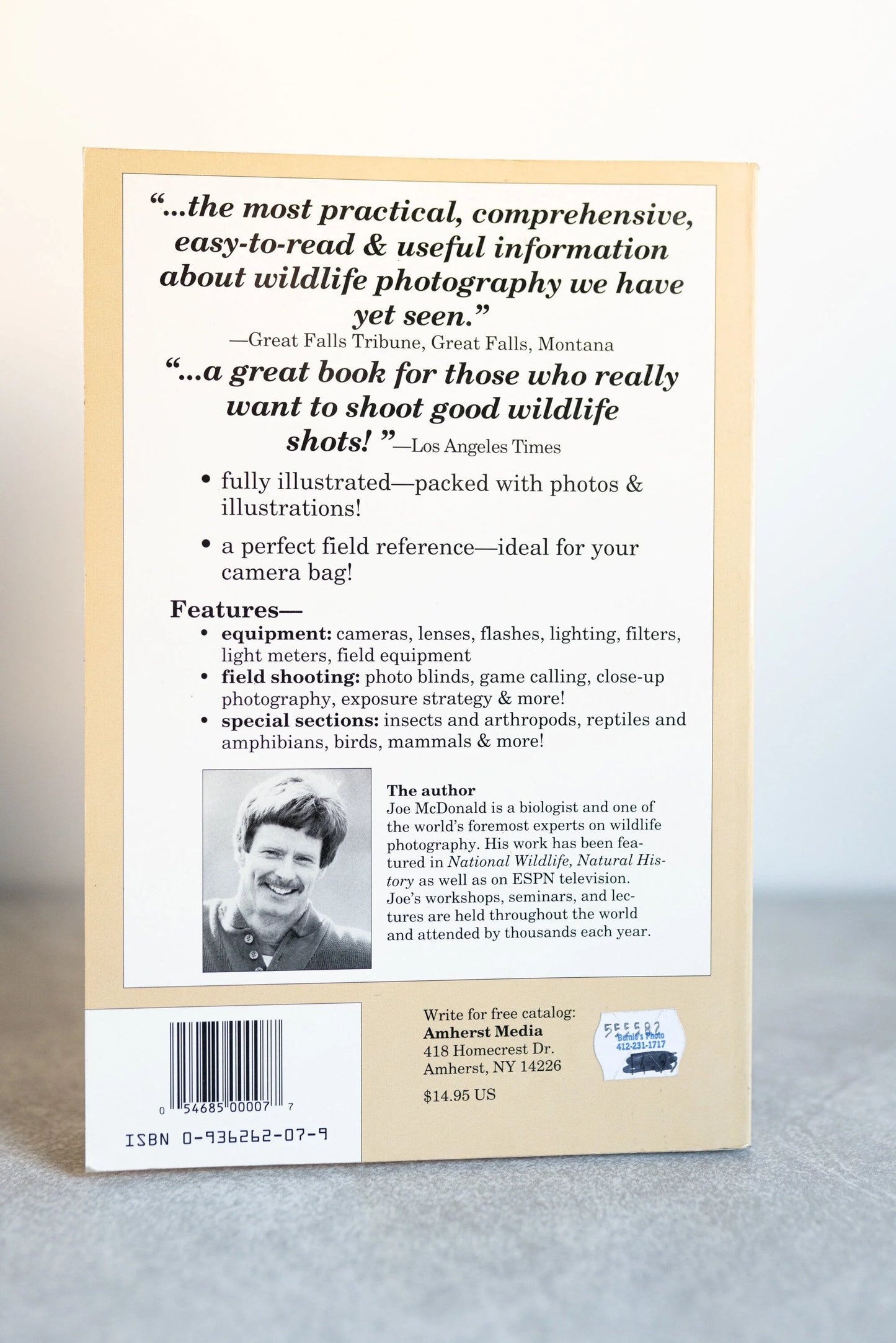 The Wildlife Photographers Field Manual by Joe McDonald - Paperback
