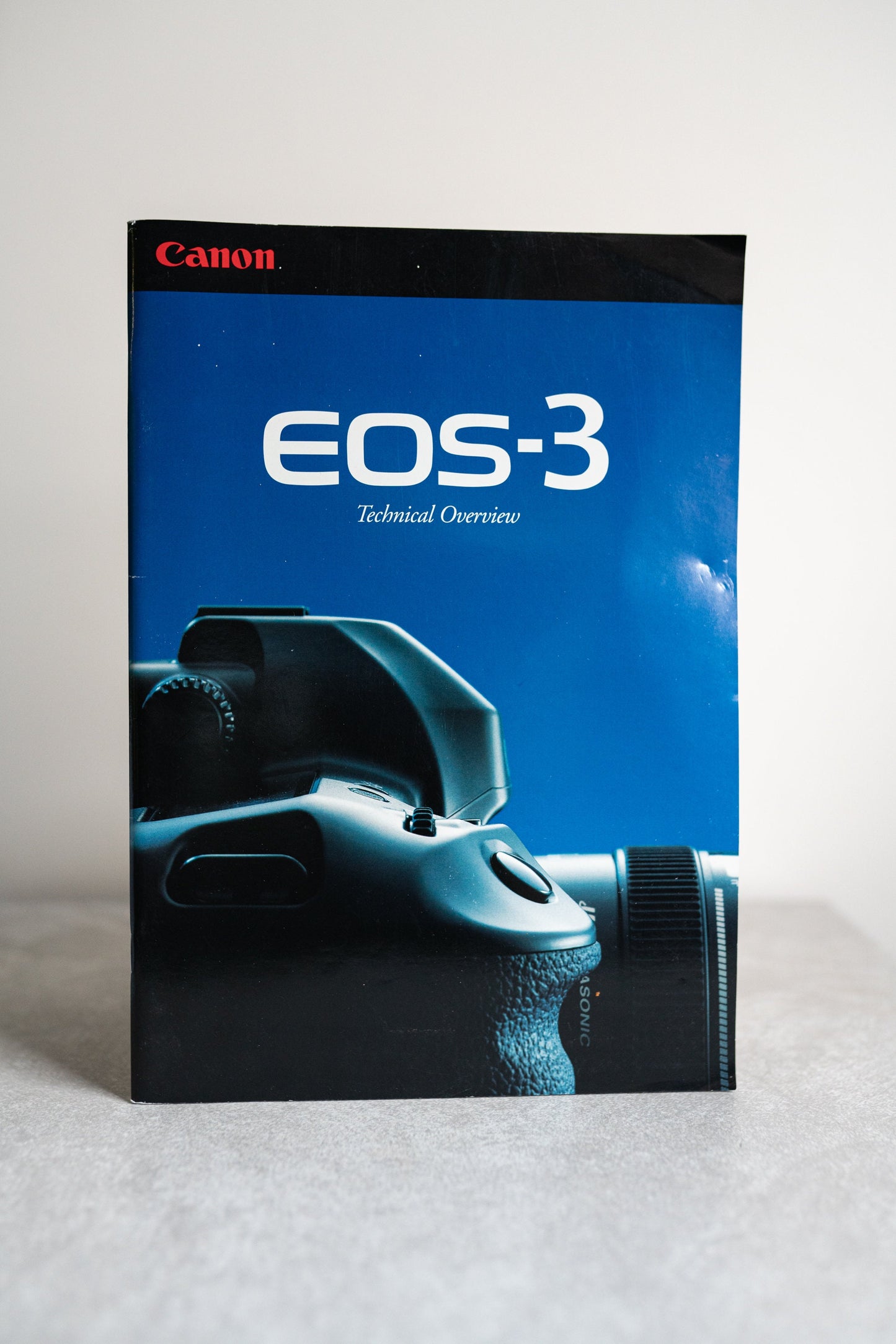 Canon EOS 3 Technical Overview Camera Sales Brochure