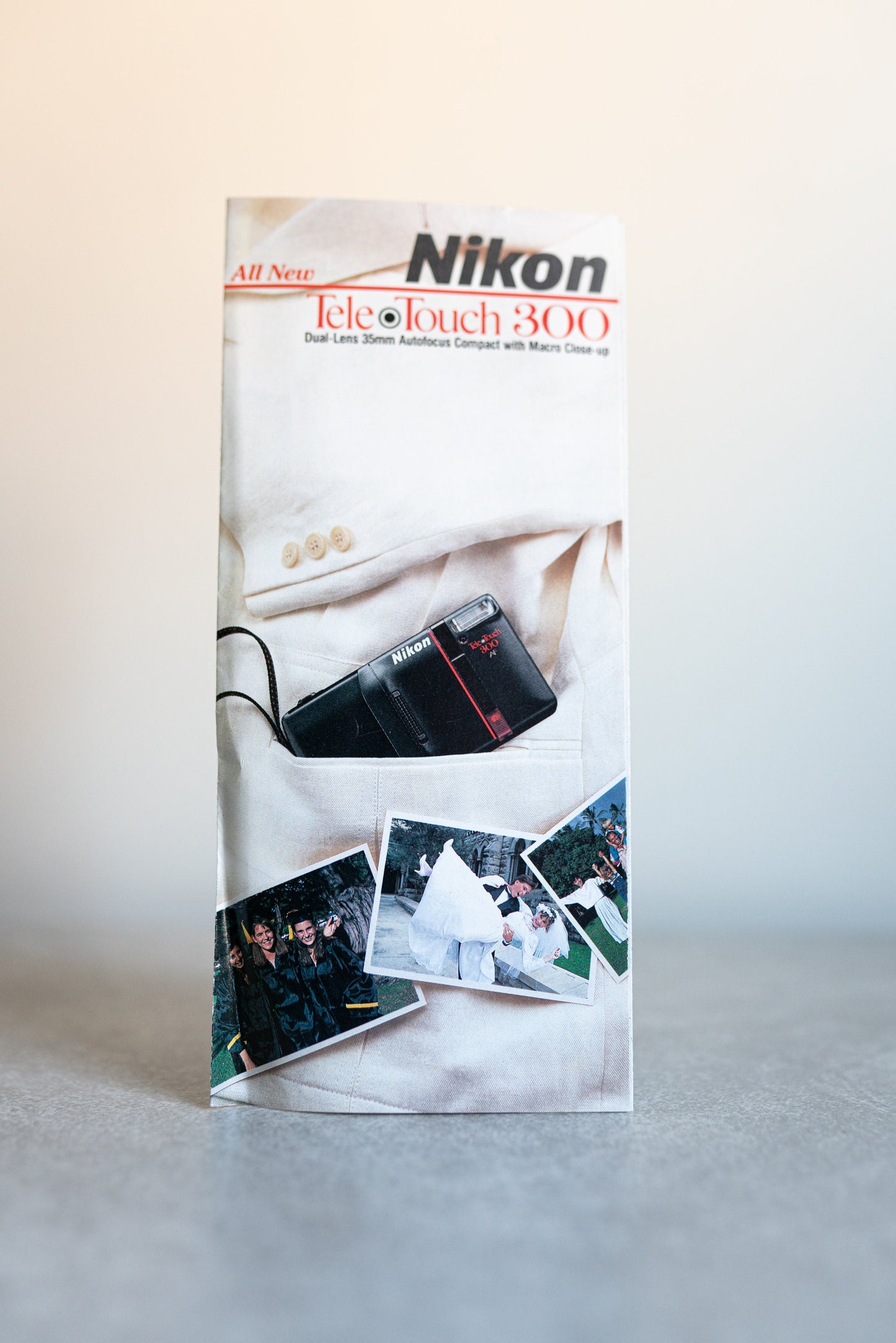 Nikon Tele Touch 300 Dual-Lens 35mm Autofocus Compact w/ Macro Close-Up Guide