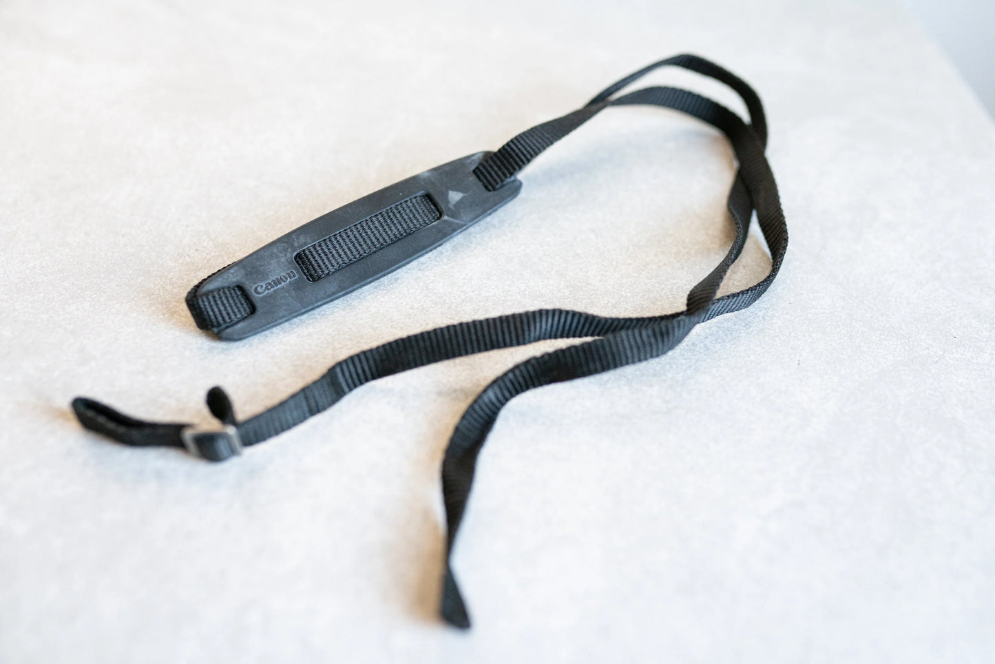 Canon Camera Neck/Shoulder Strap - Vintage - Black