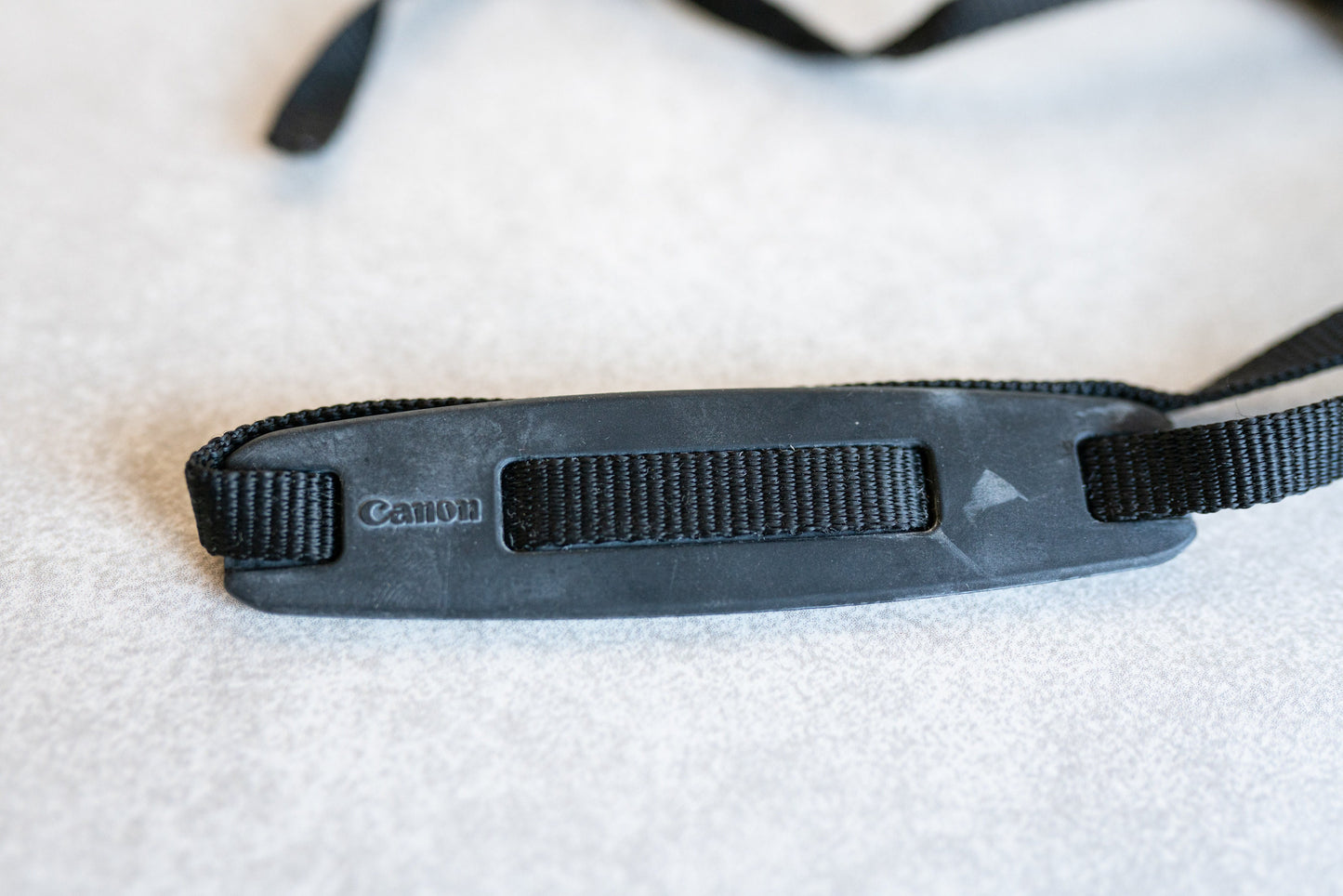 Canon Camera Neck/Shoulder Strap - Vintage - Black