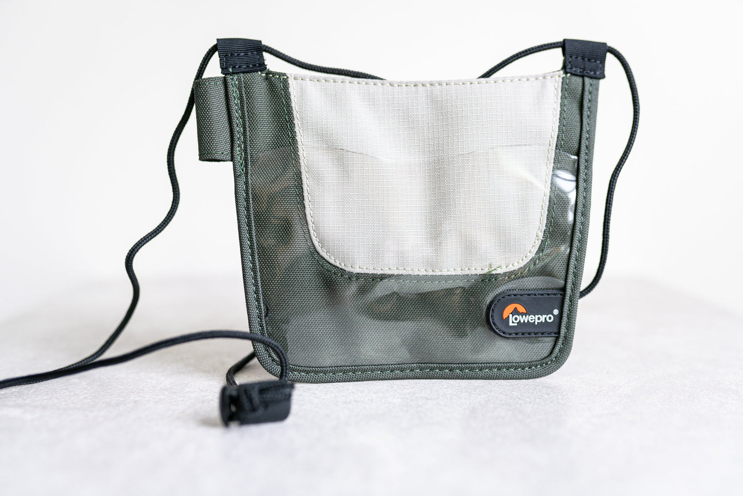 Lowepro Photo Press Pass Badge Holder - Green - New Old Stock