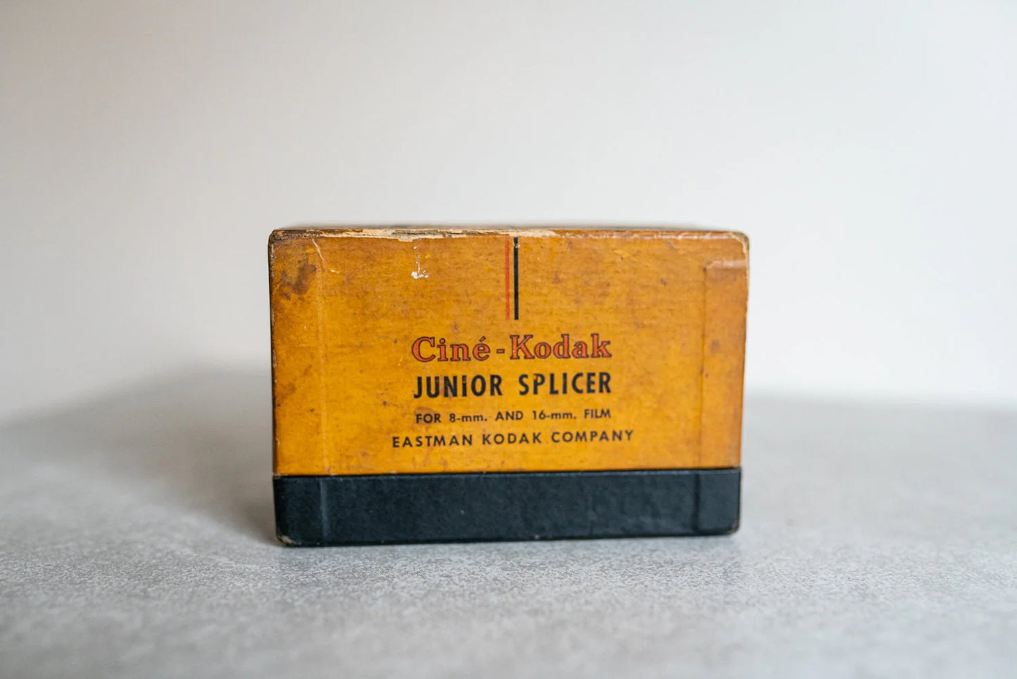 Ciné-Kodak Junior Splicer Box - Box Only