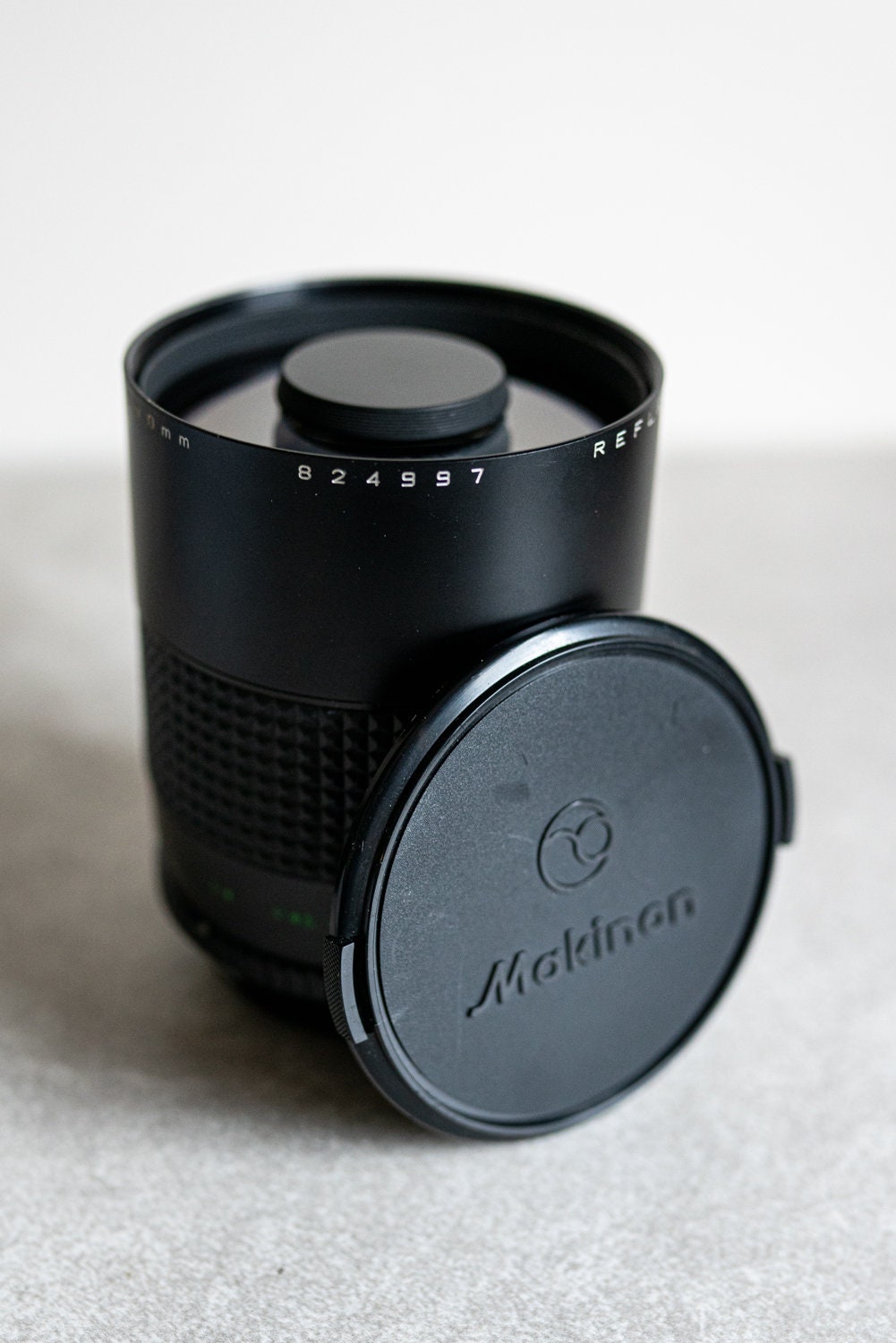 Makinon 500mm f8 Reflex Telephoto Mirror Lens for Canon FD Mount Cameras (AE1/AE1P/A1/F1)