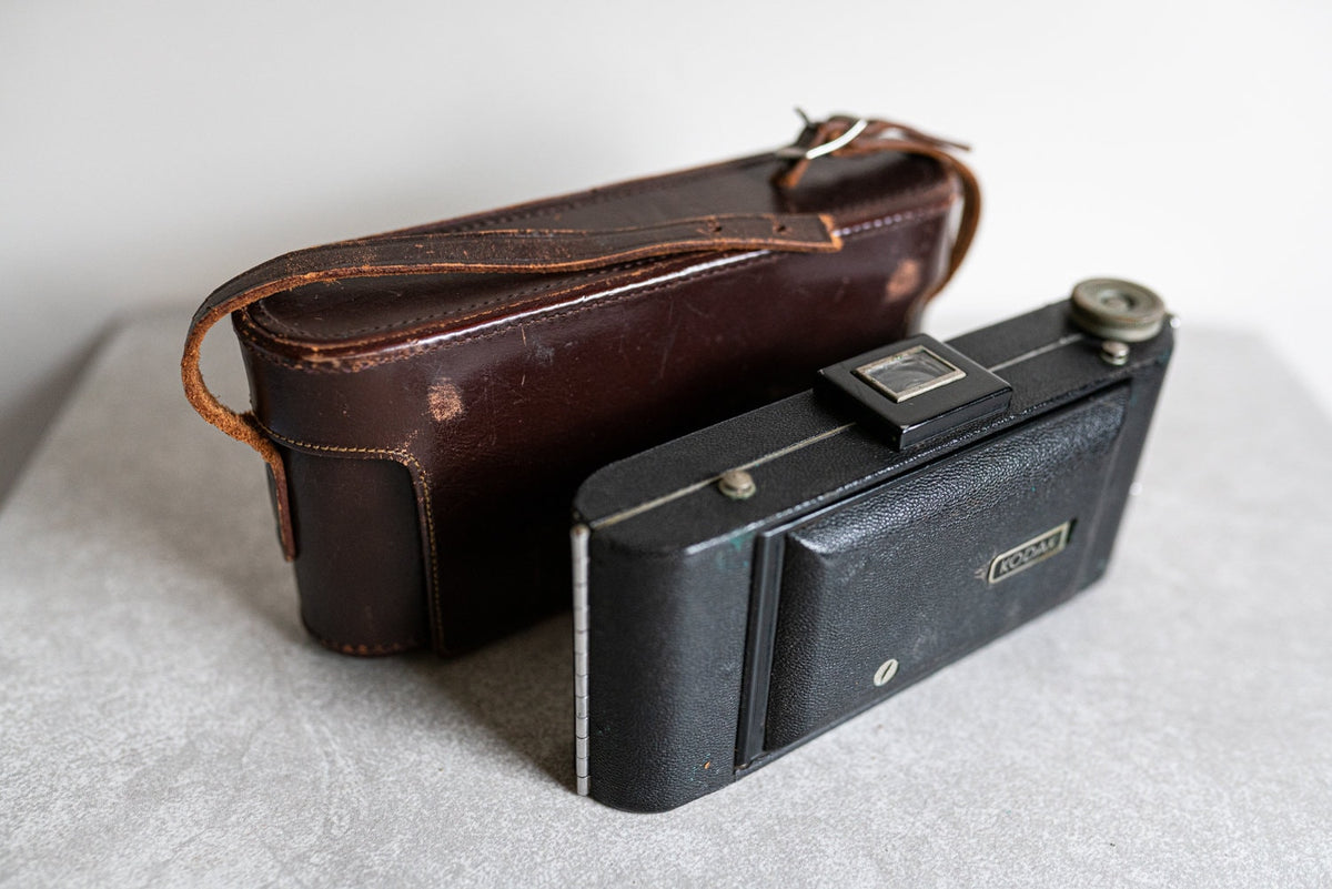 Kodak Folding 616 Film Art Deco Camera w/ Leather Case