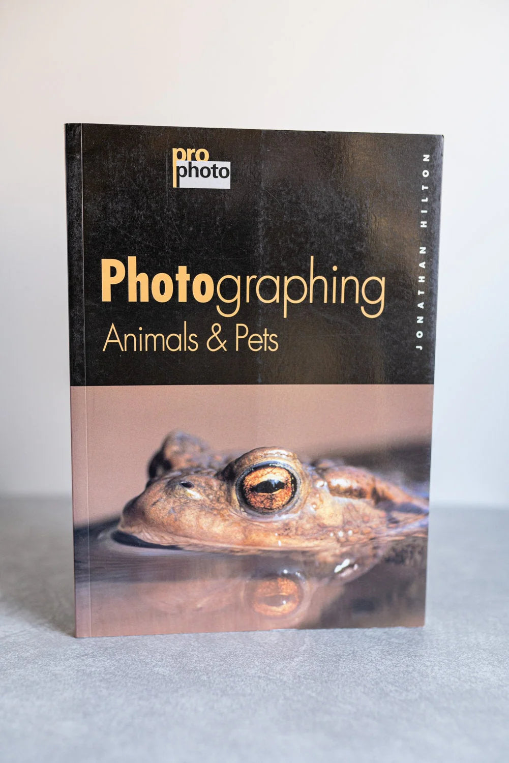 Photographing Animals and Pets by Jonathan Hilton