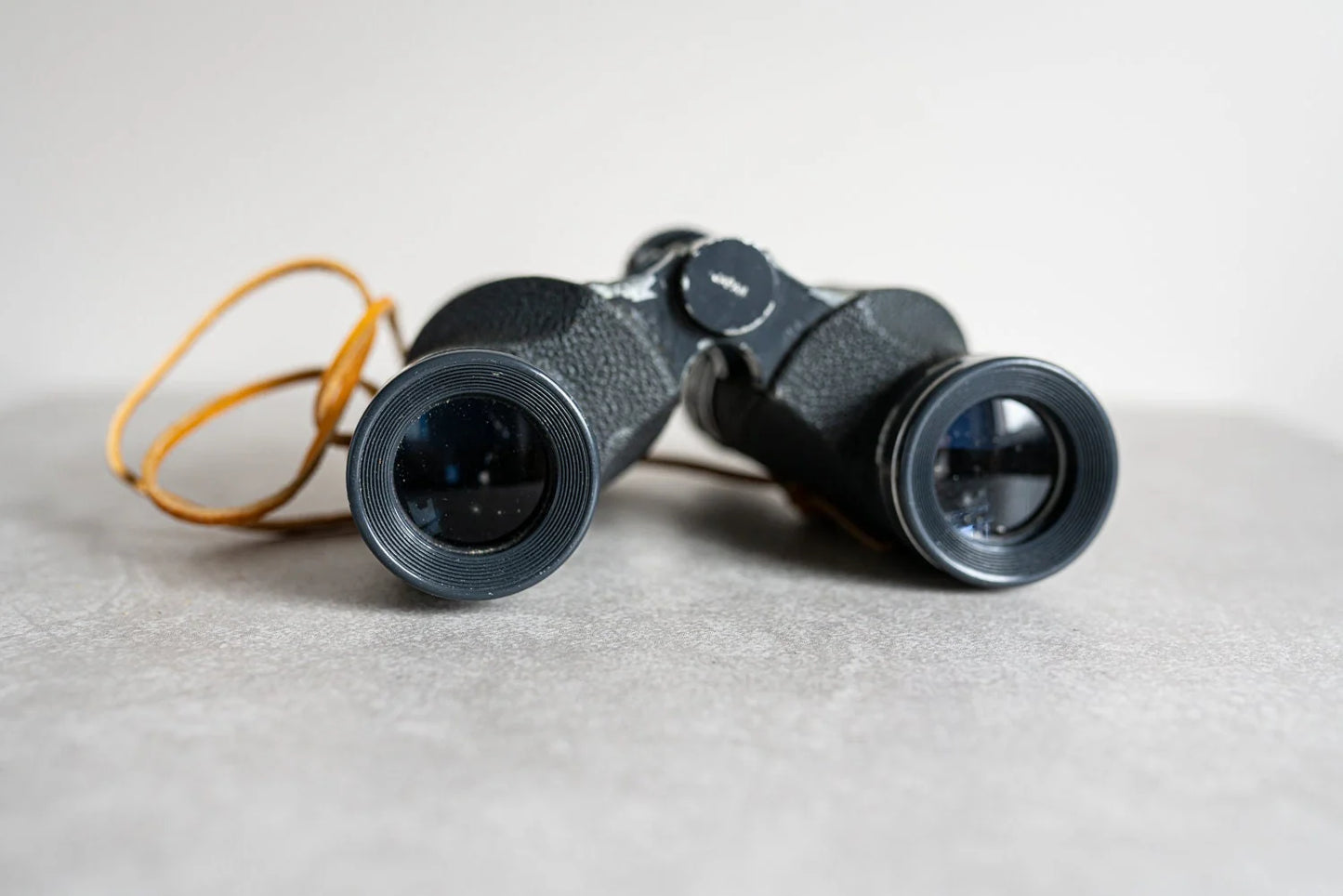 Optima Hurricane Fully Prismatic Binoculars - 6x30 - 393ft at 1000yds