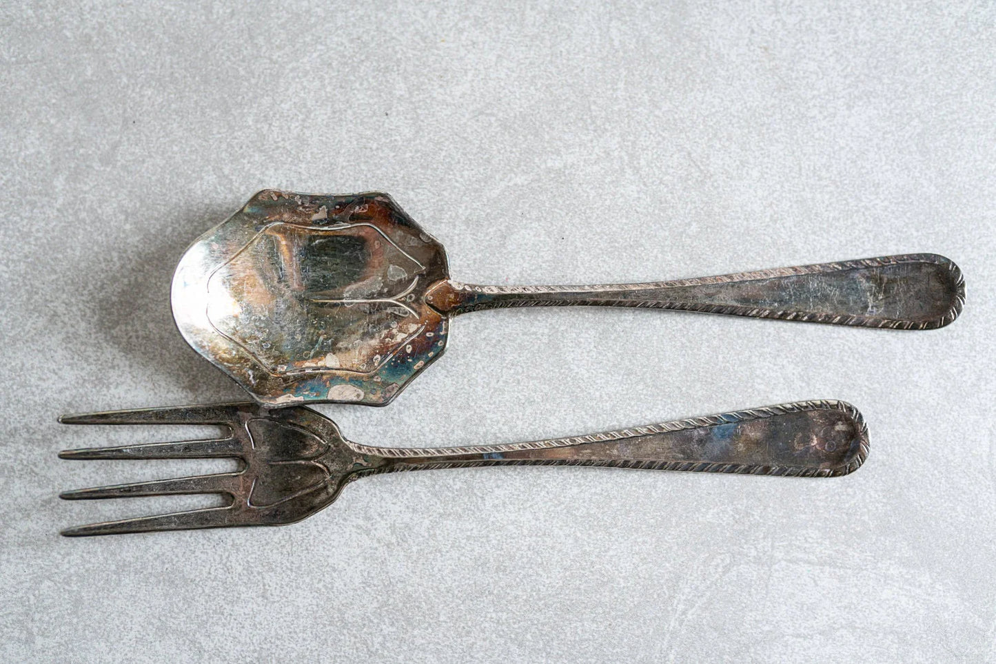 Silverware Serving Pieces - Set of 2 - Rogers Made in Italy