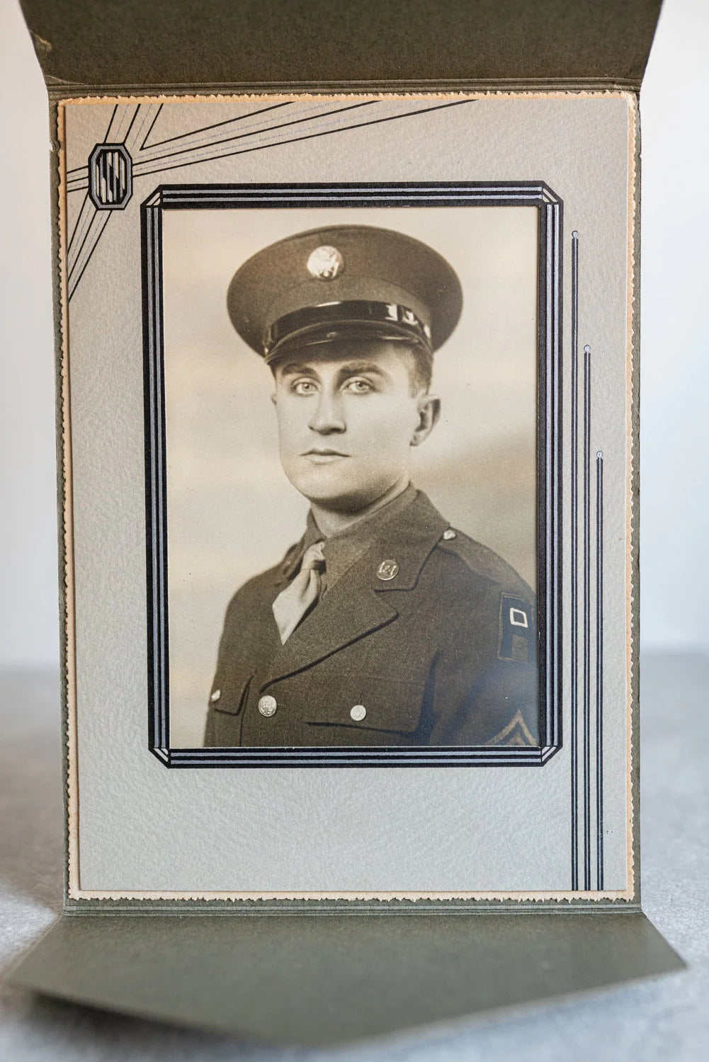 Mated Portrait of a Soldier in Folding Presentation Mat