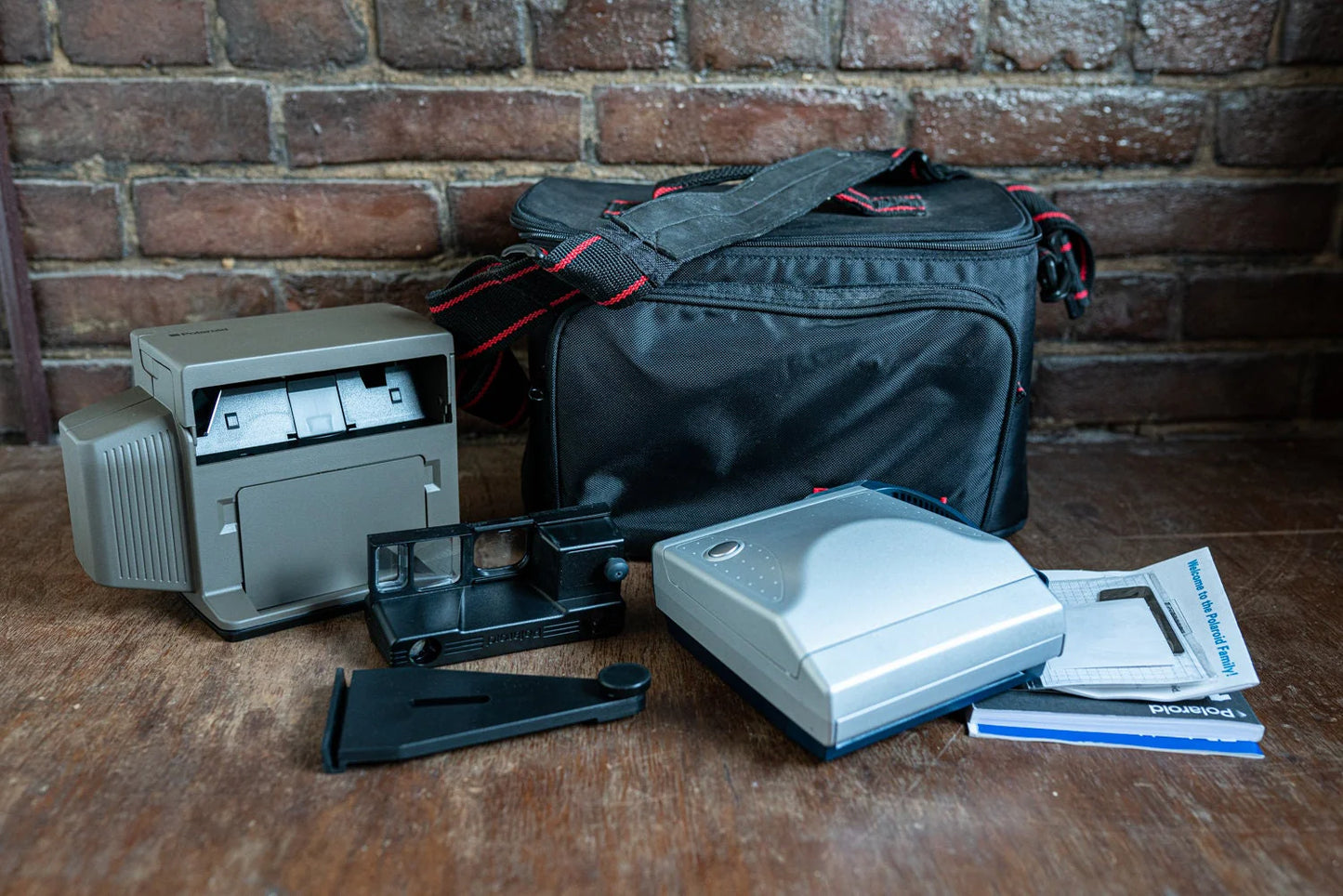 Polaroid Spectra 1200si Image Instant Camera Law Enforcement w/ Accessories