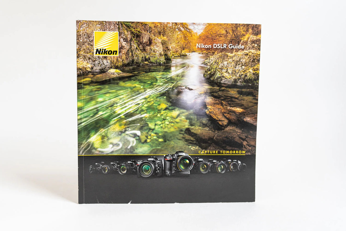 Nikon DSLR Guide - Camera Guide / Brochure - Capture Tomorrow
