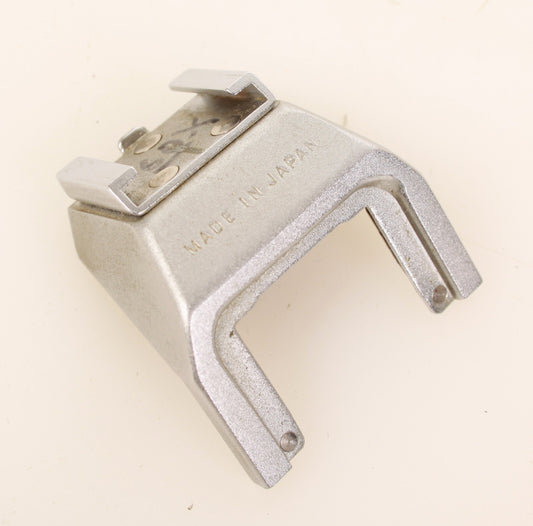 Mamiya Flash Accessory Clip Shoe for Mamiya Sekor JAPAN