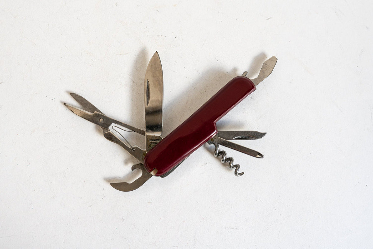 Canon EOS 7 Blade Pocket Knife