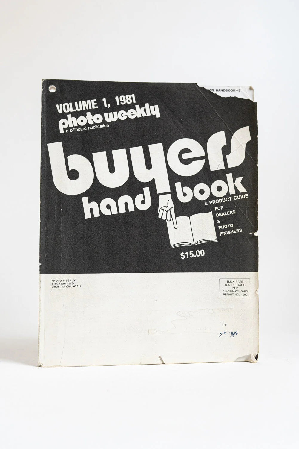 Vintage Photo Weekly Buyers Hand Book w/ Blue Book Section - Volume 1, 1981