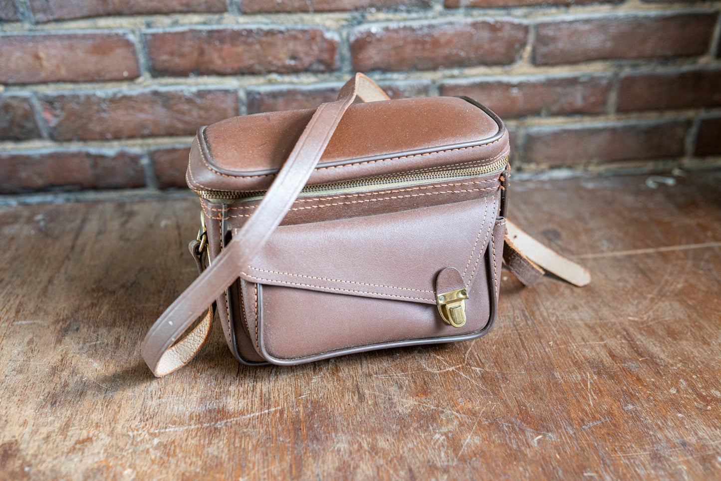 Vintage Brown Leather Camera Case - Circa 1950s
