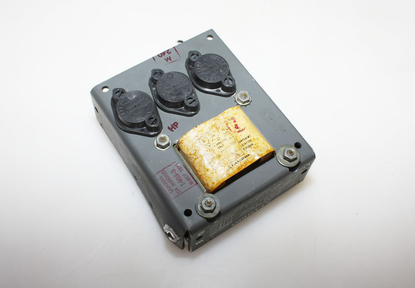 Lambda LNS-Y-5-OV Power Supply 5VDC 6 Amps 120/230 VAC - NOS