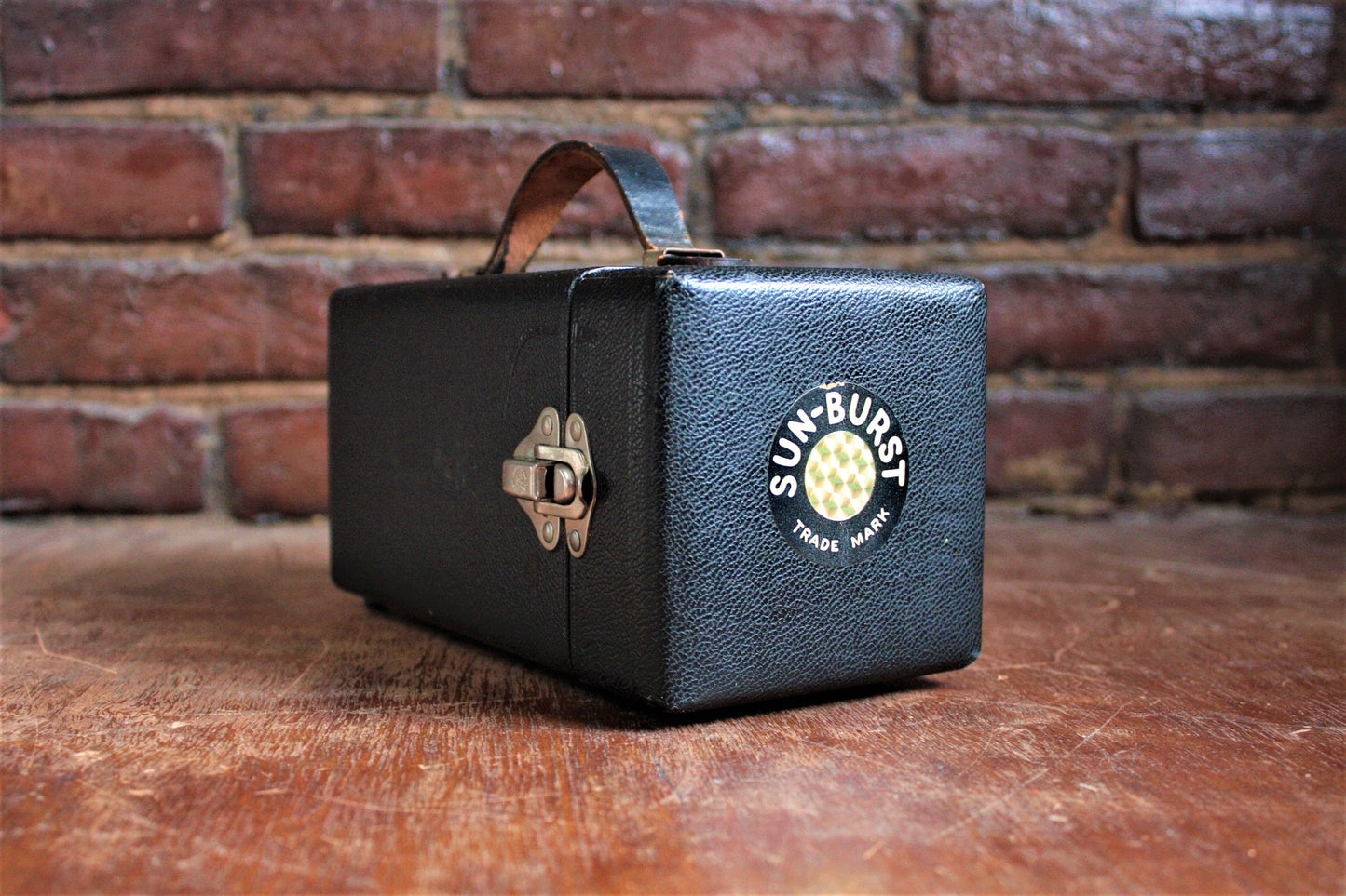 Sun-Burst Hard Wooden and Leather Case With Lid