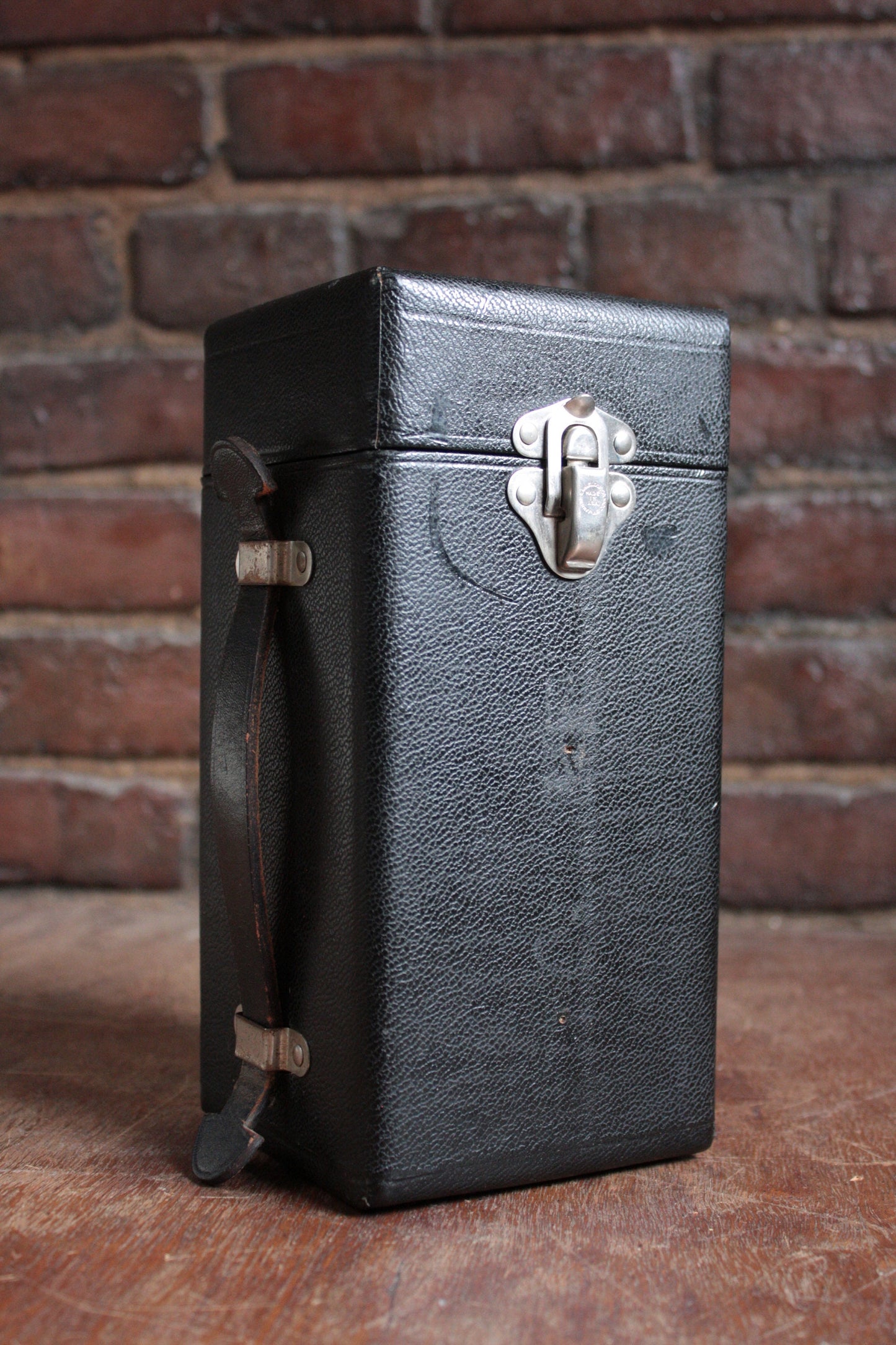 Sun-Burst Hard Wooden and Leather Case With Lid