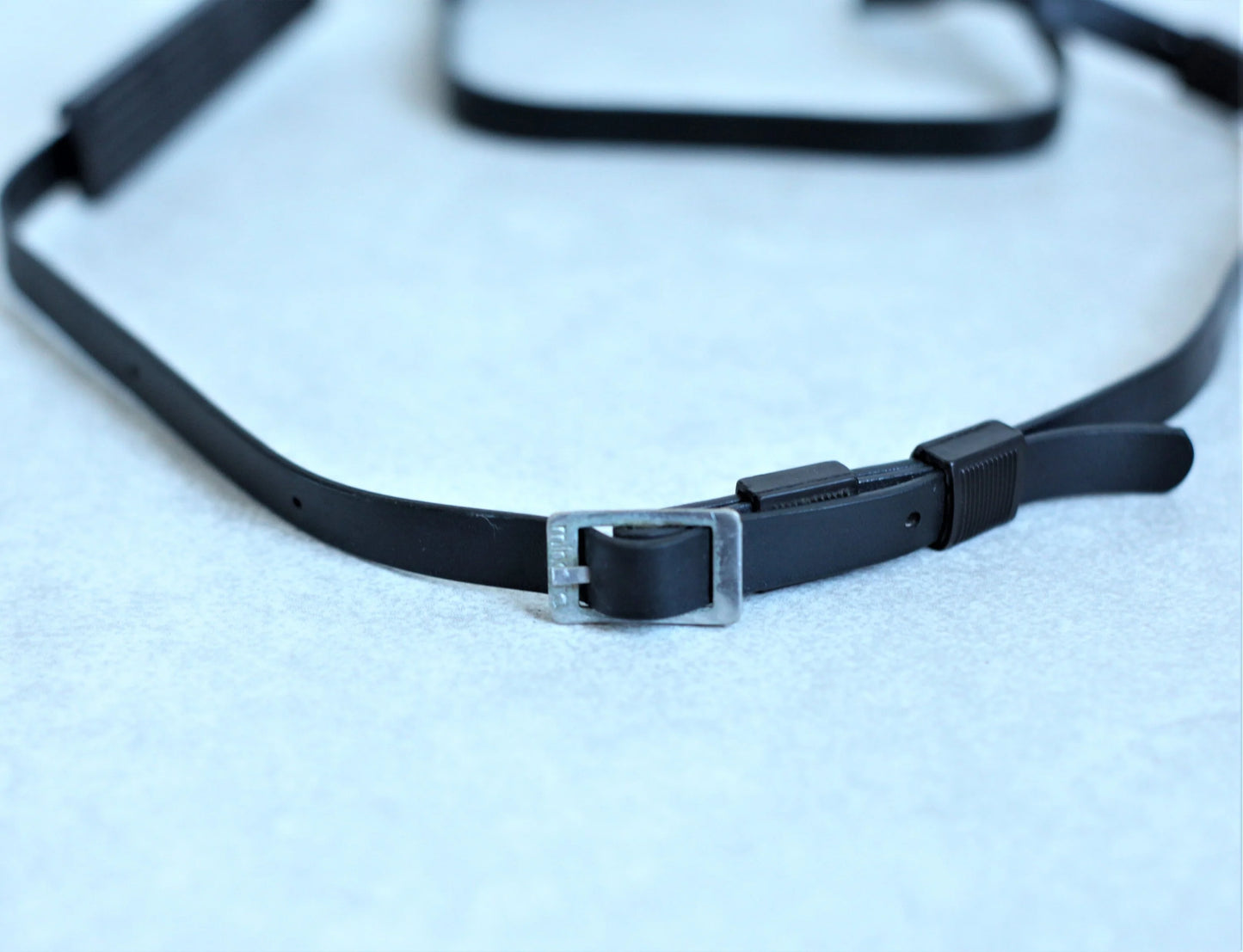 Minolta Black Vinyl Camera Neck Strap