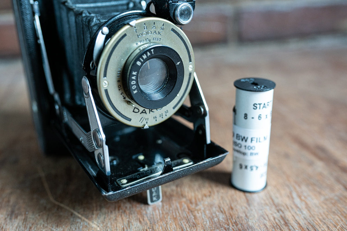 Vintage Kodak Vigilant Junior Six-20 Folding Camera with FPP 620 Film