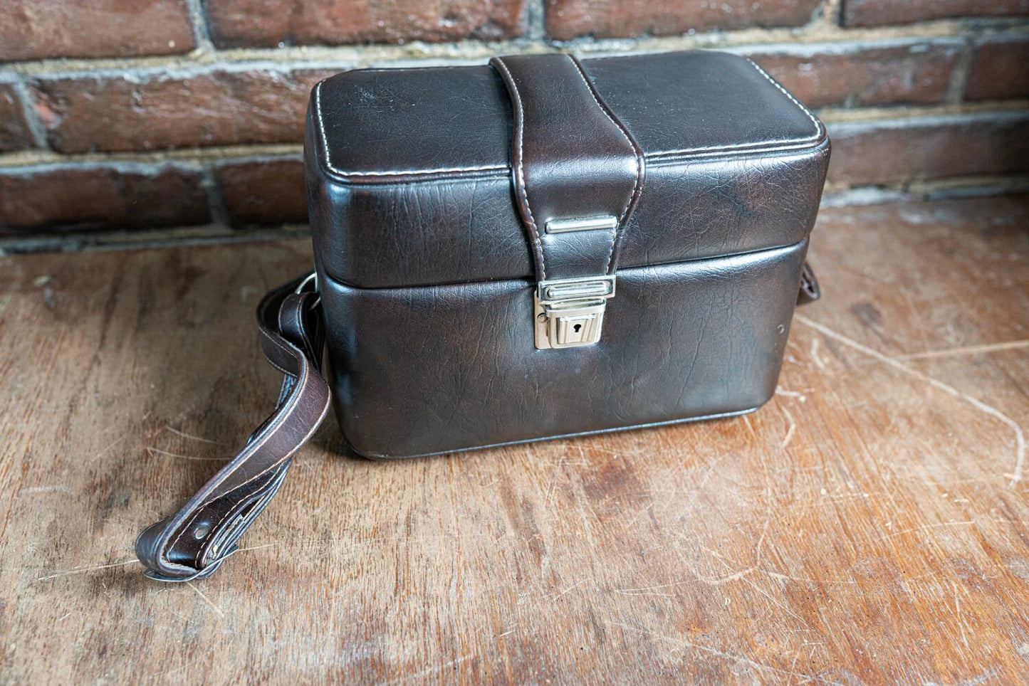 Vintage Brown Vinyl Camera Case w/ Shoulder Strap
