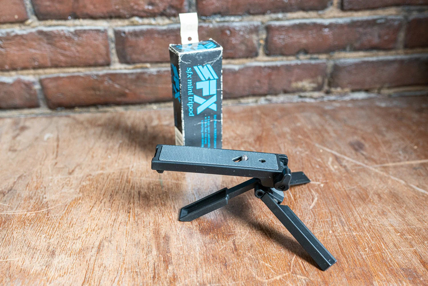 SFX Mini Tripod for Point and Shoot / Compact Camera