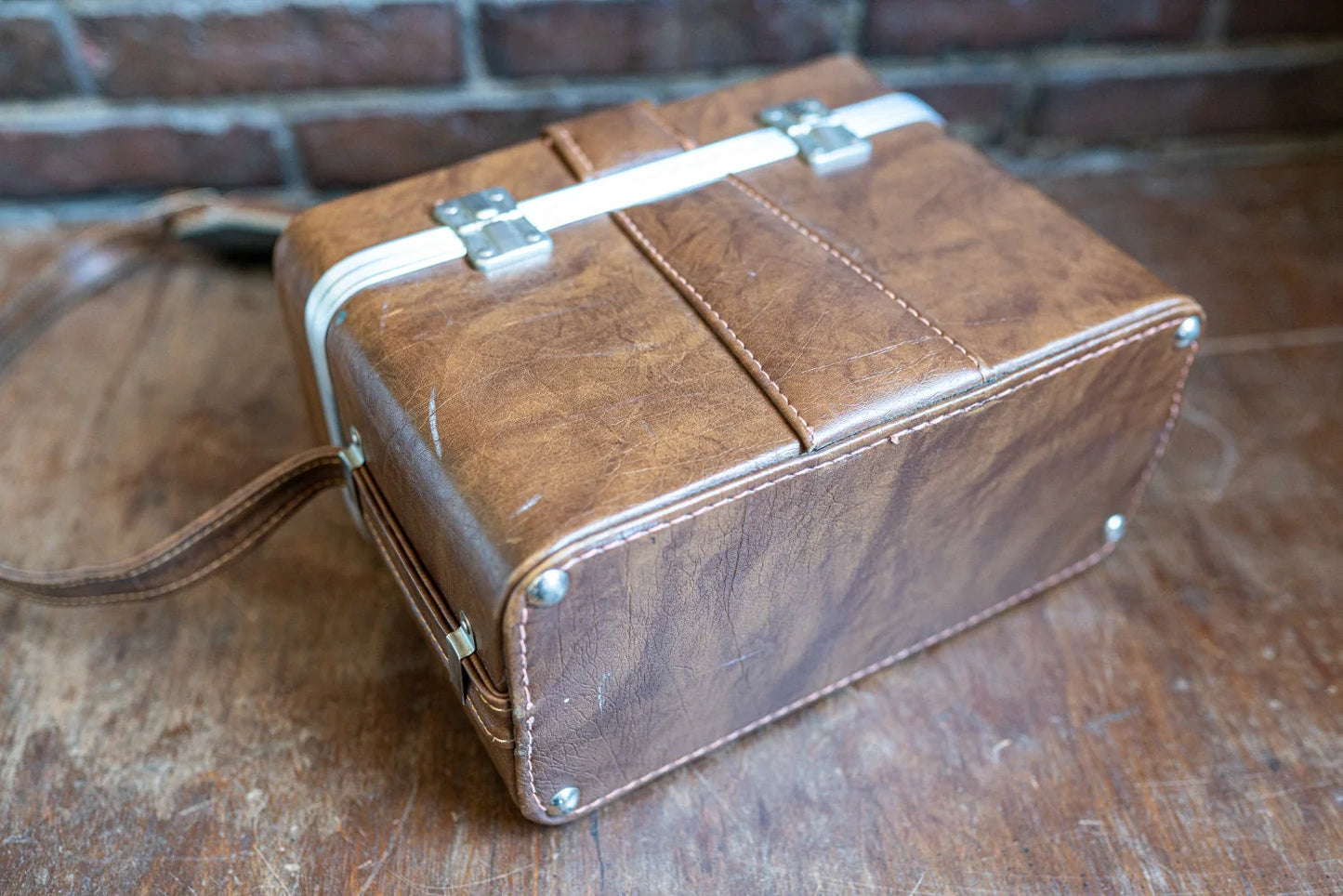 1960s Vintage Hard Camera Case w/ Camera Caddy - Brown