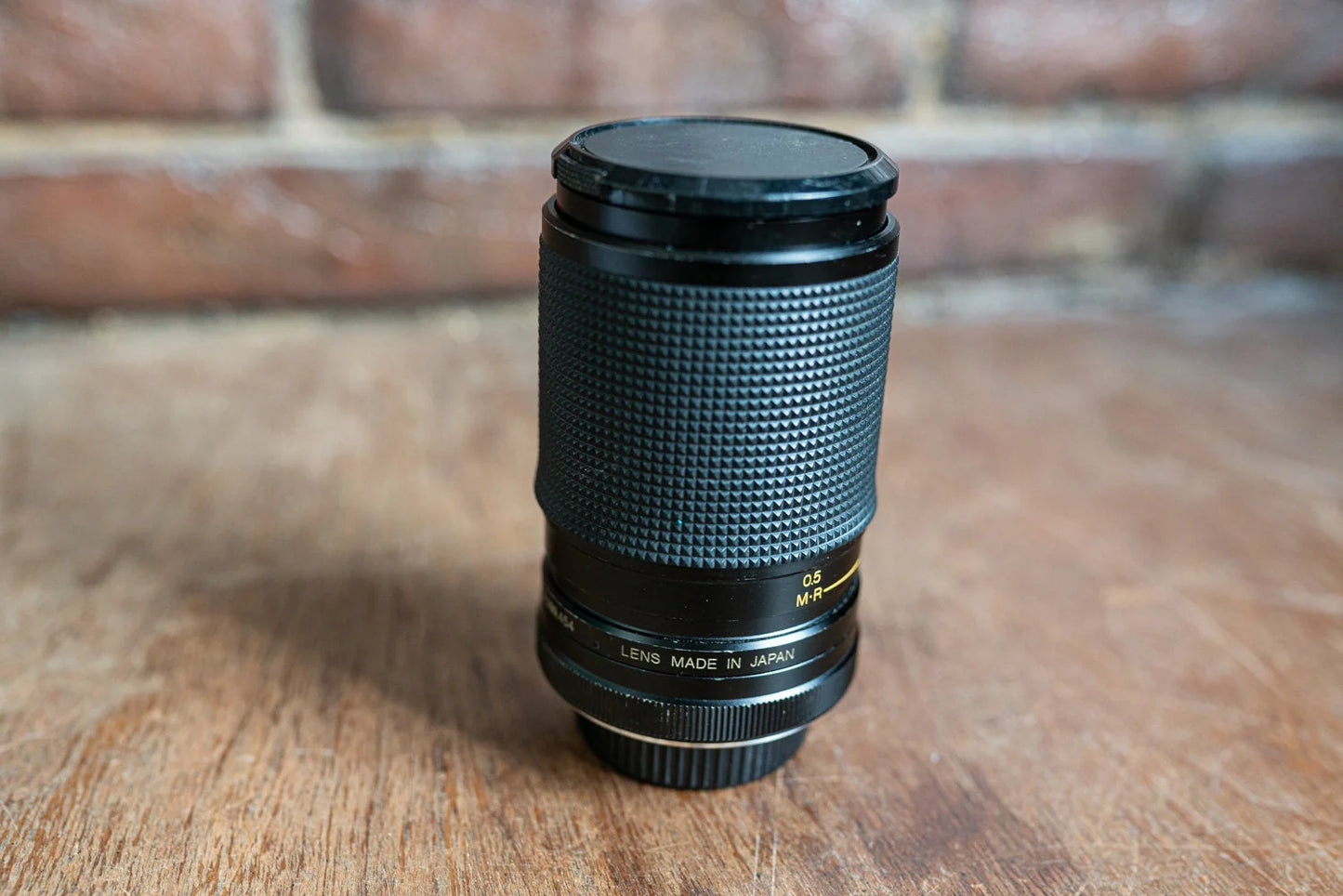 Minolta MD  film lense w/ Caps35-105mm f3.2-4 Macro Focusing Zoom Lens