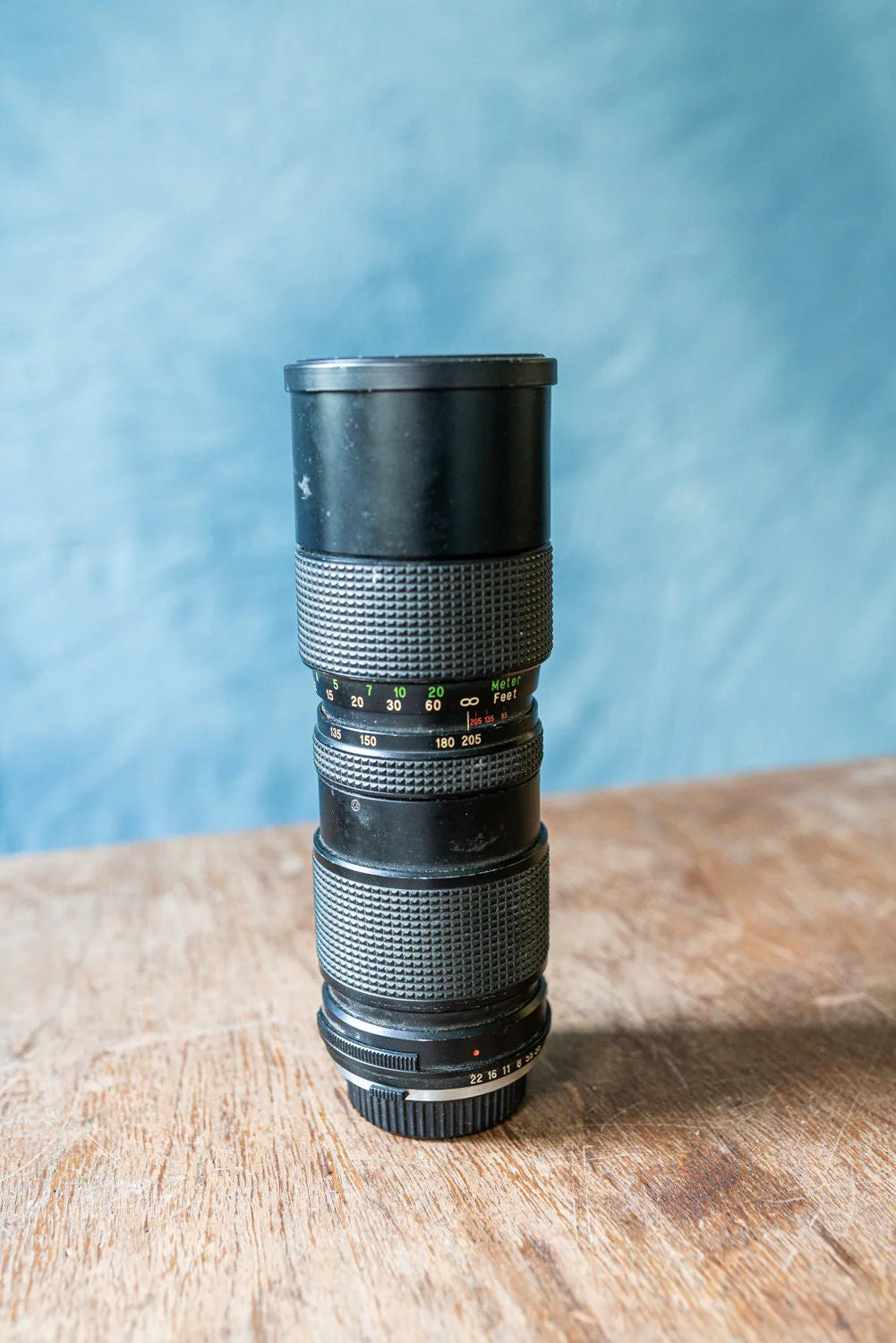 Vivitar 85-205mm f3.8 Macro Telephoto Auto Zoom Lens for Olympus OM Mount