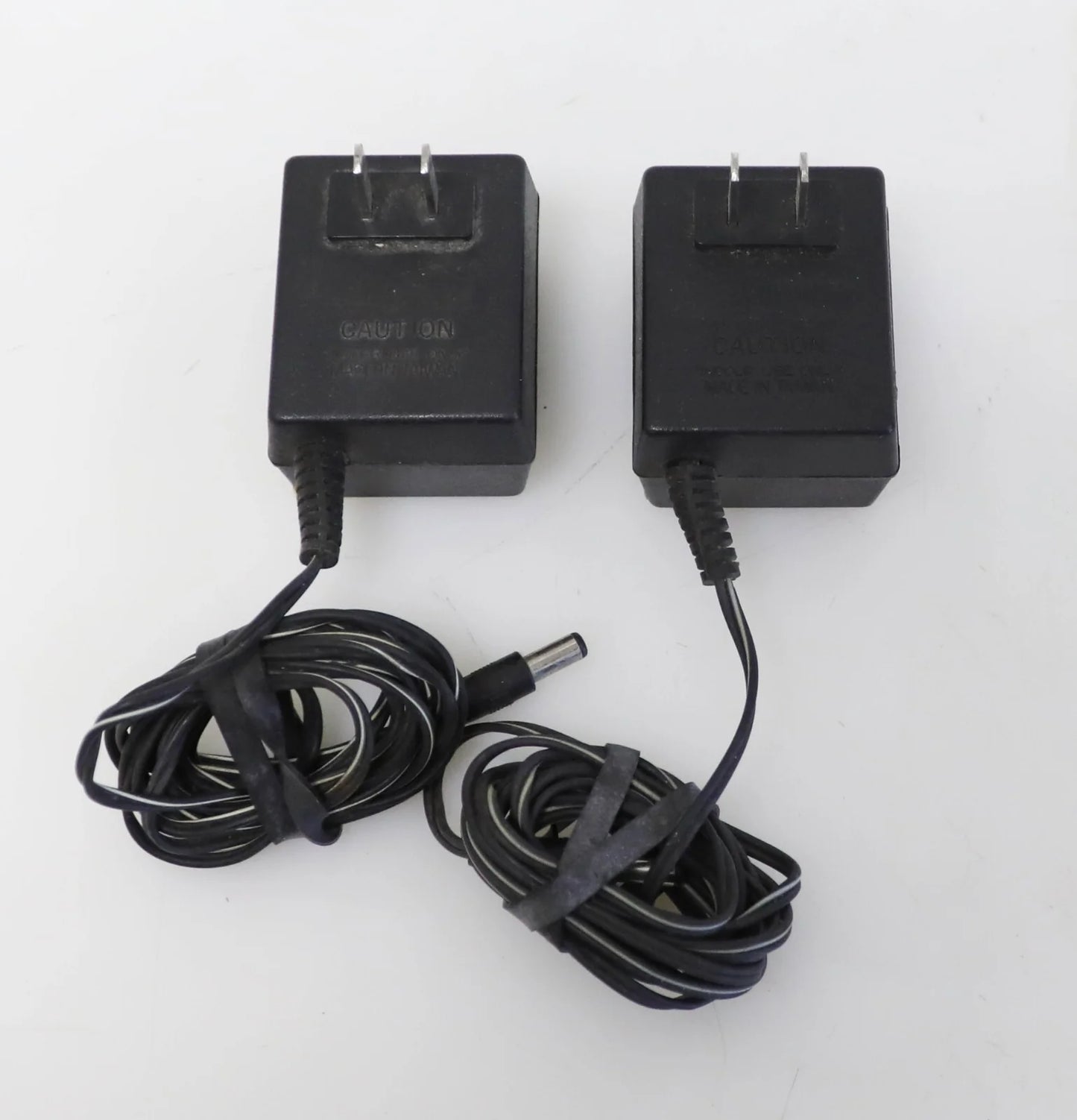 Quantum Battery 1, Chargers, Vivitar 283 Flashes - LOT FOR PARTS