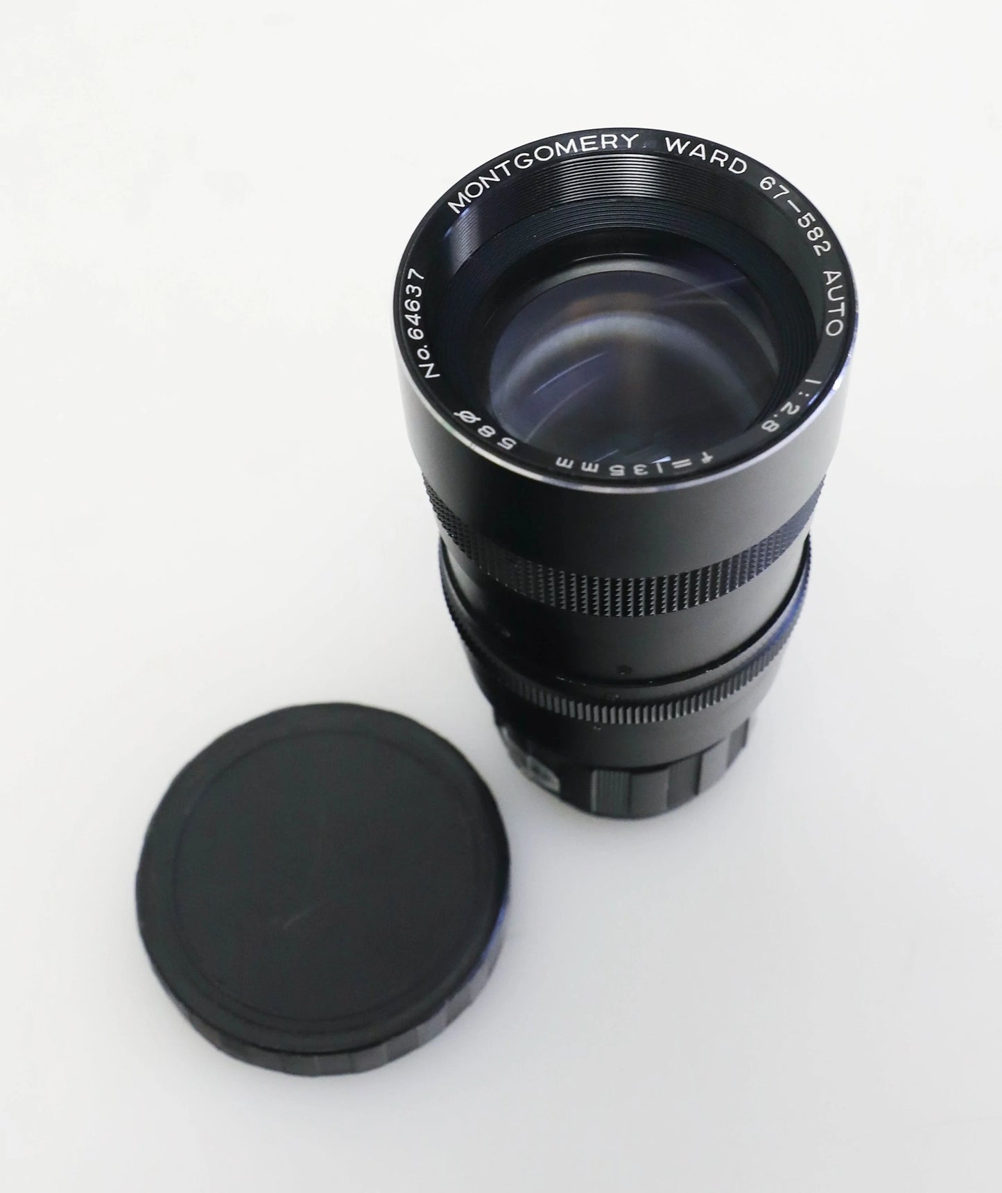 Montgomery Ward 135mm f/2.8 Prime Lens with 3X Converter (405mm) M42 Mount