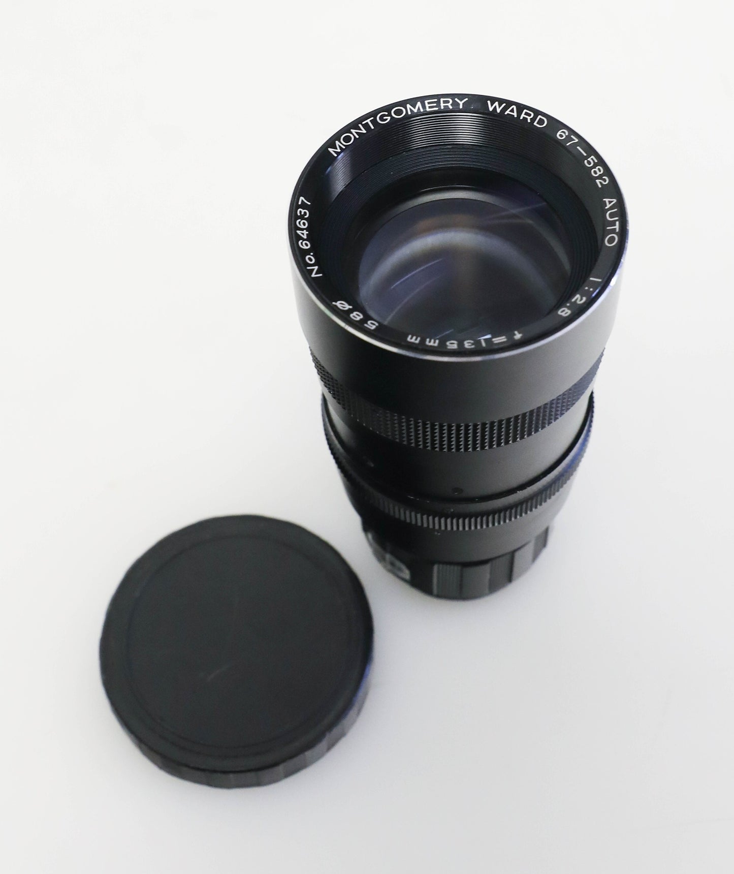 Montgomery Ward 135mm f/2.8 Prime Lens with 3X Converter (405mm) M42 Mount