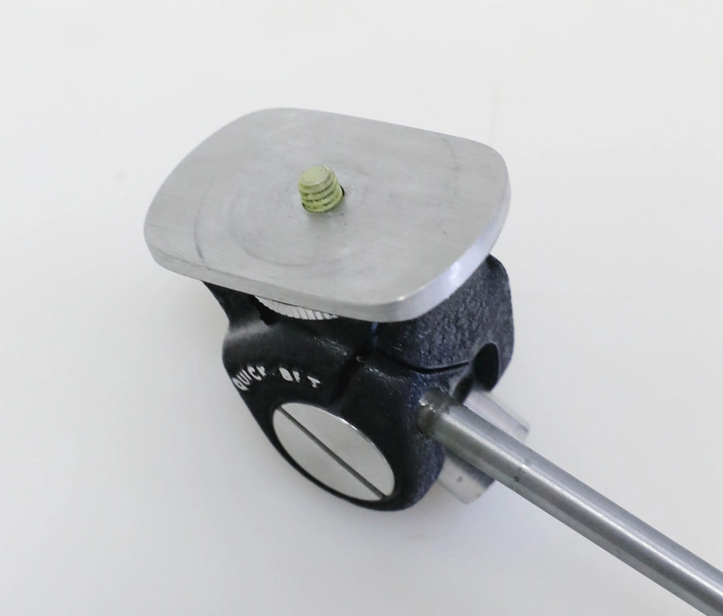 Vintage Tripod Pan Head in Original Box by Quick-Set