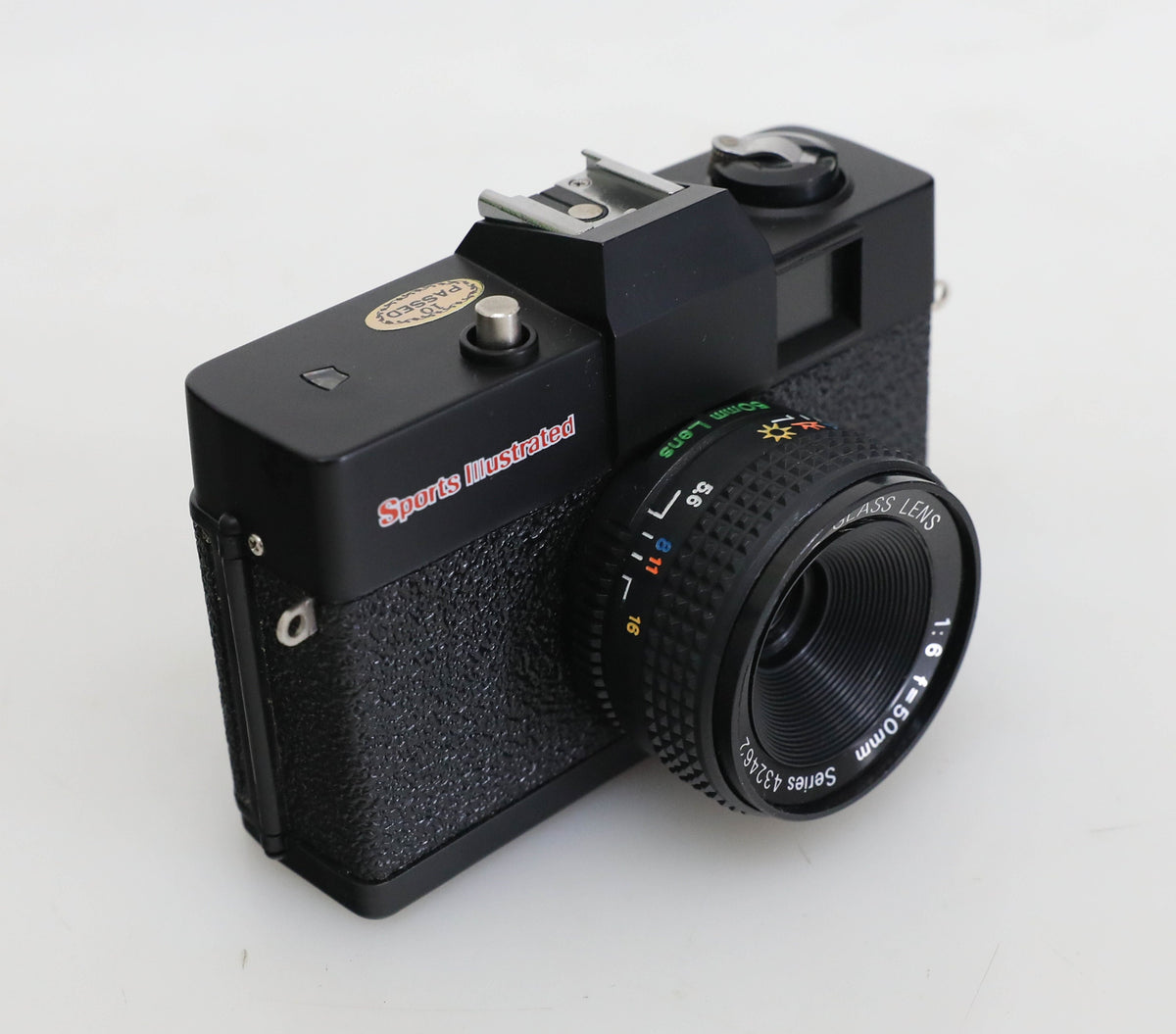 Sports Illustrated 35mm Point and Shoot Camera with Case and Manual
