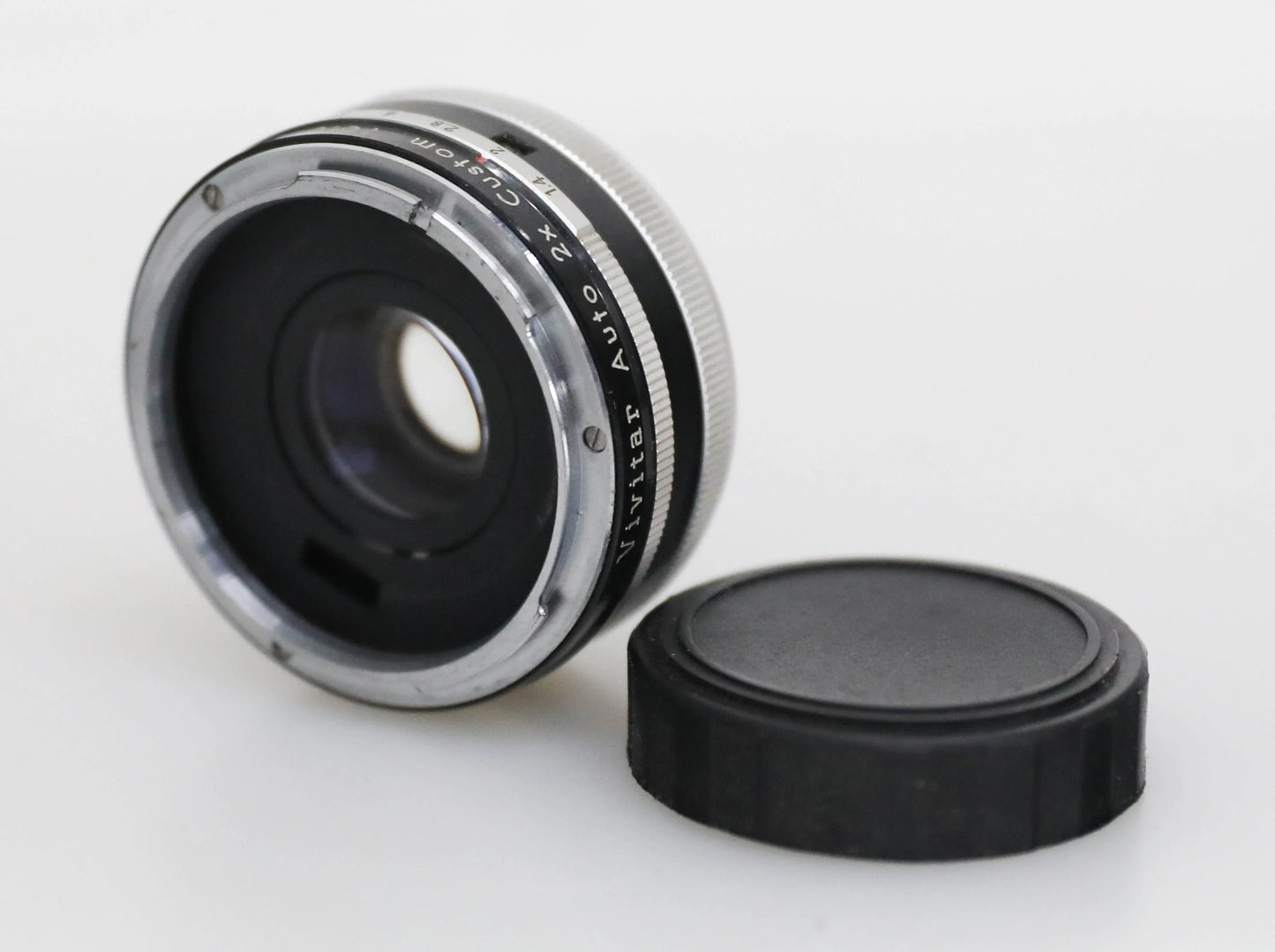 Vivitar 2X Tele-Converter Model 2X-4 with Case for Canon Film Camera