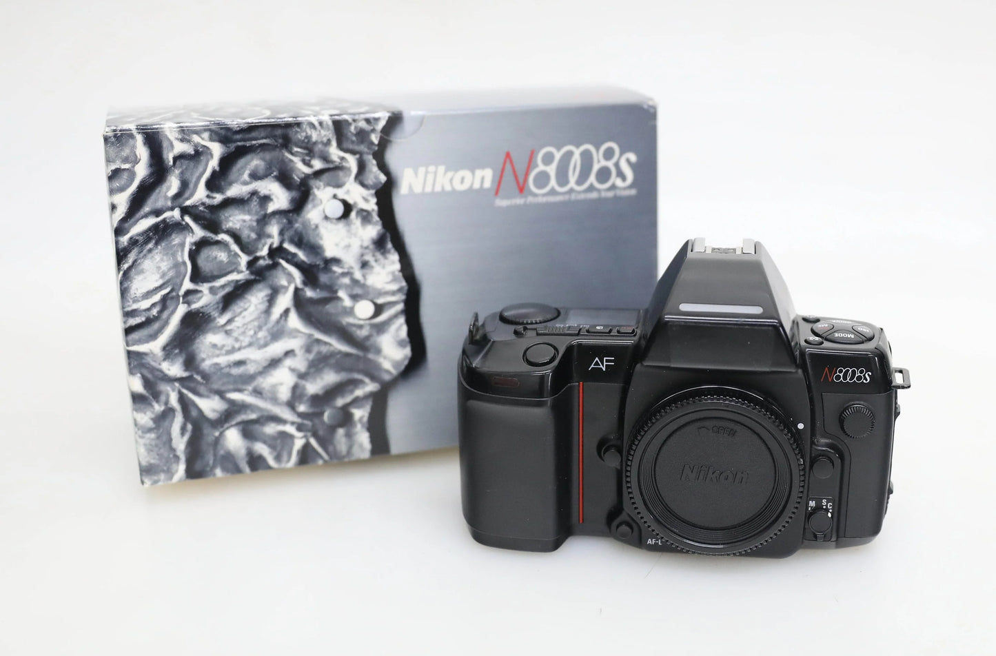 Nikon N8008s 35mm SLR Film Camera in Original Box - WORKS Body Only
