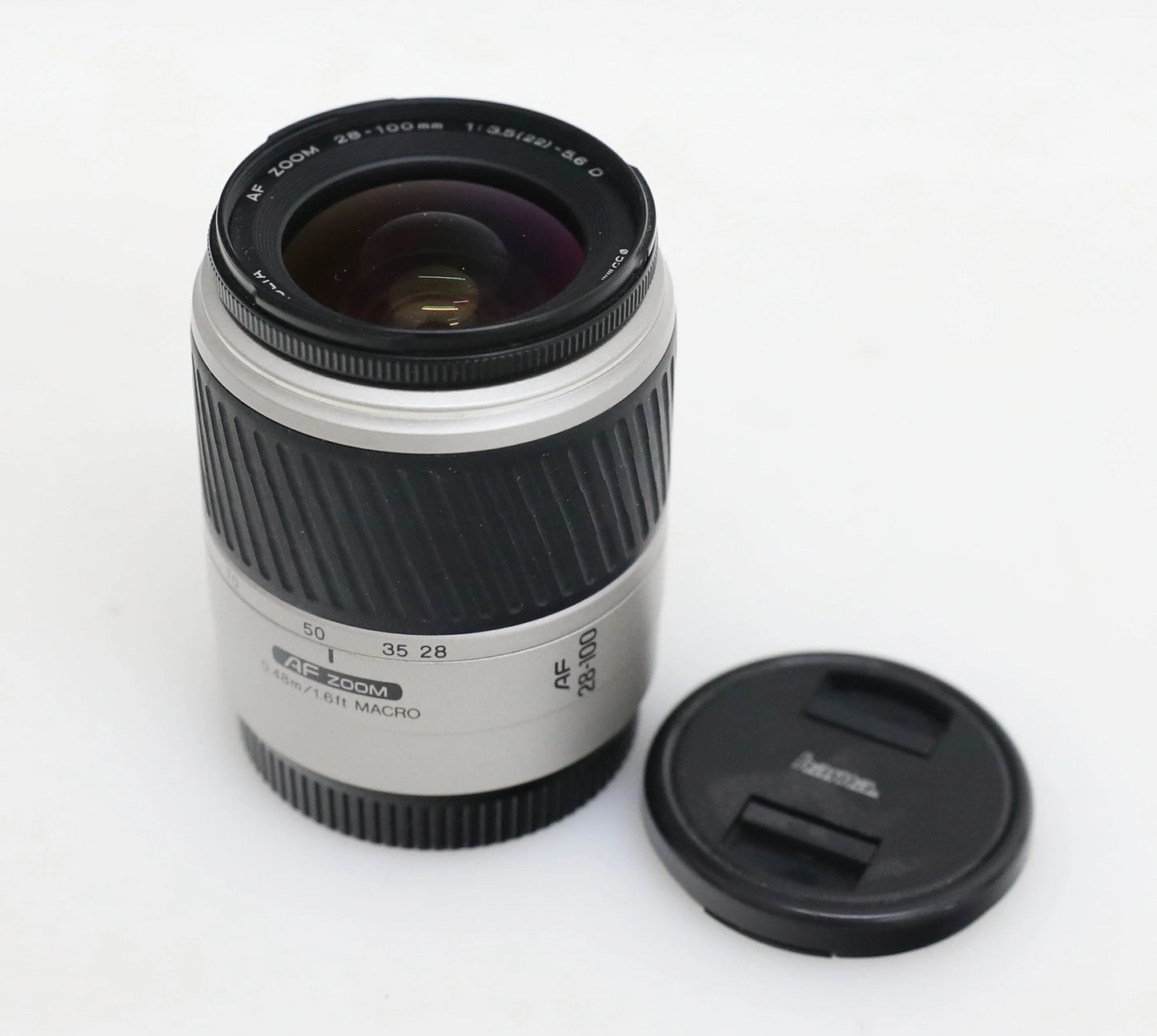 Minolta Maxxum 600si 35mm Film Camera with 28-100mm & 70-210mm Lenses and Flash