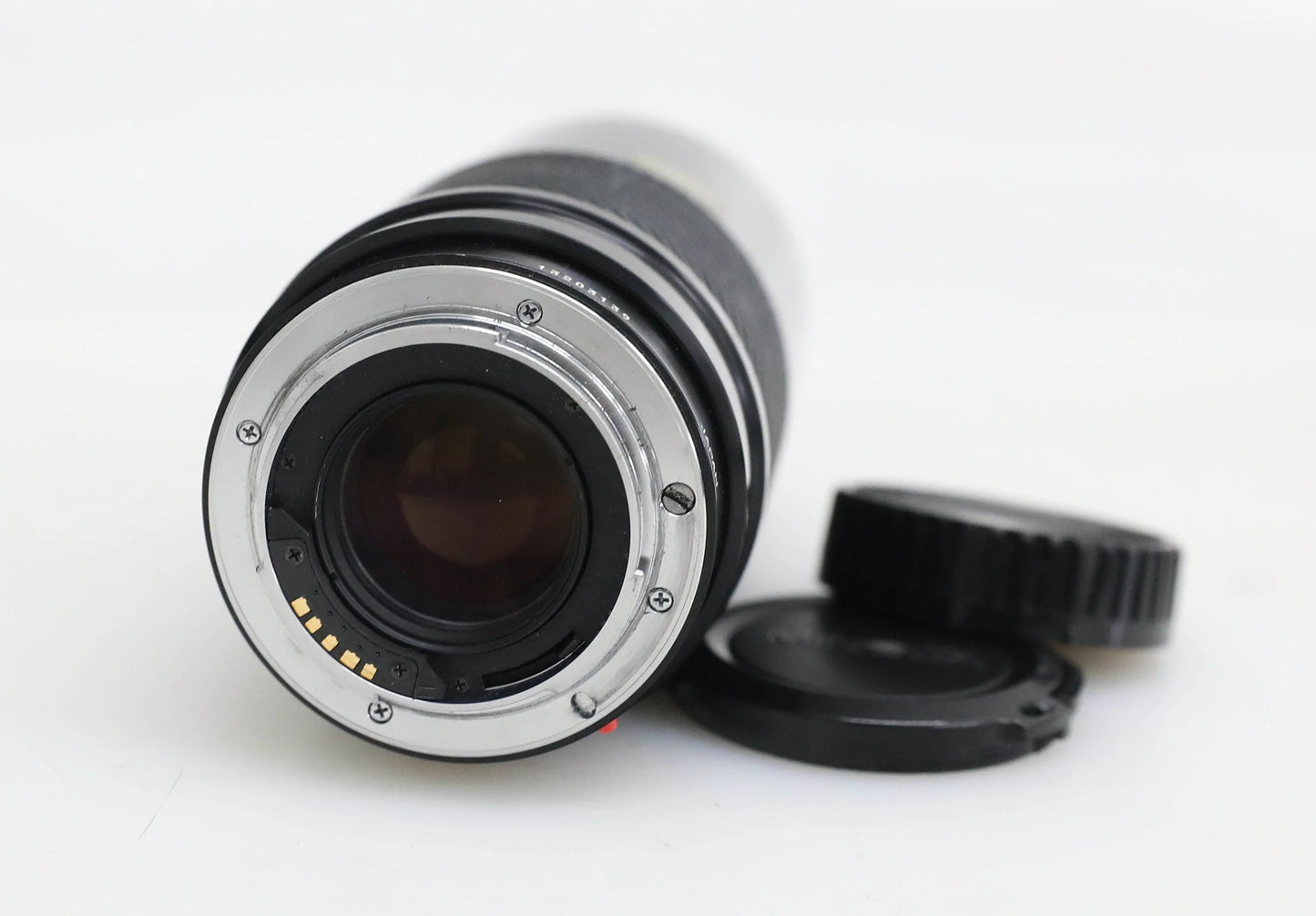 Minolta Maxxum 600si 35mm Film Camera with 28-100mm & 70-210mm Lenses and Flash